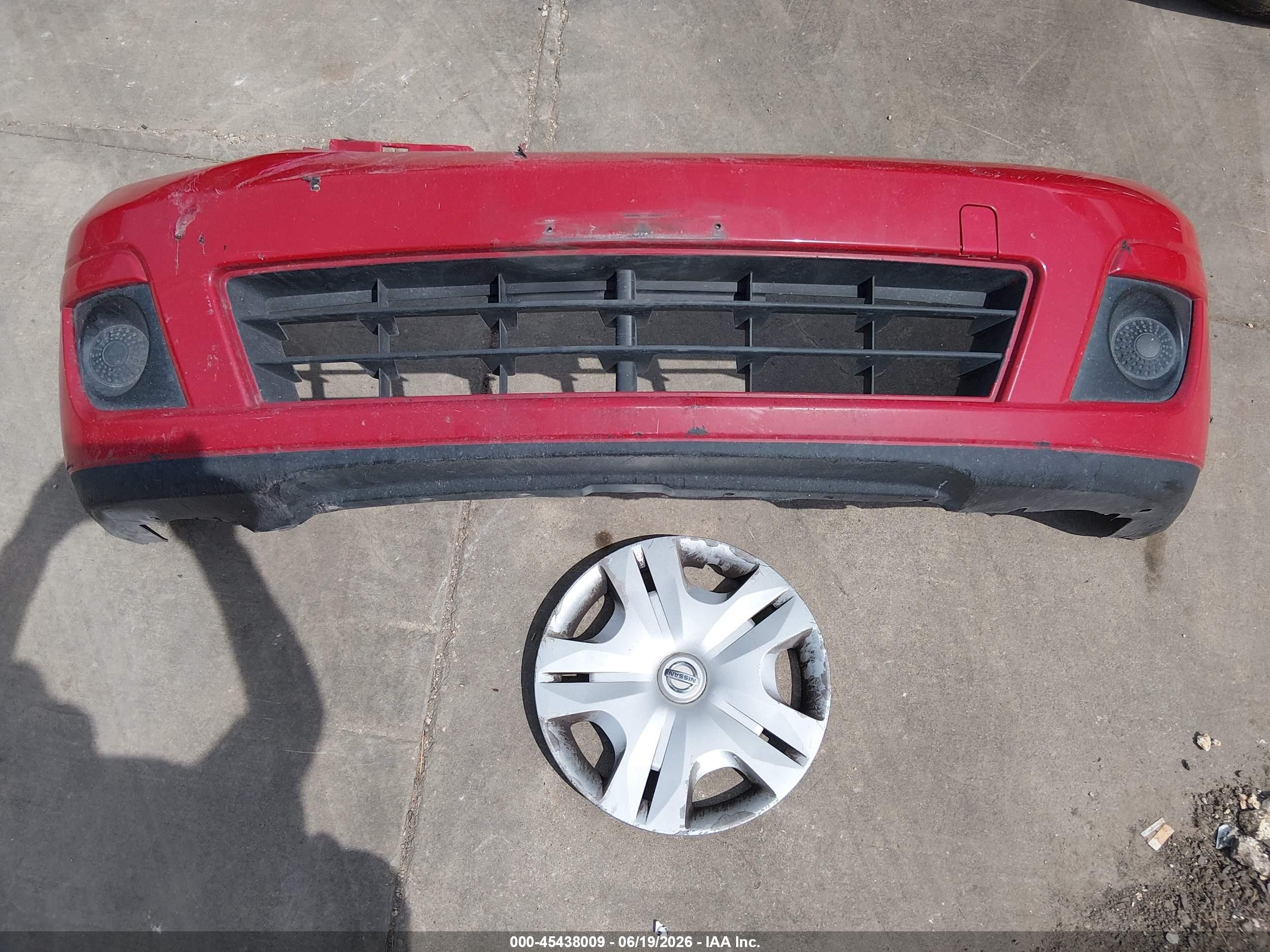 2012 Nissan Versa 1.8 S Red vin: 3N1BC1CP2CK224398