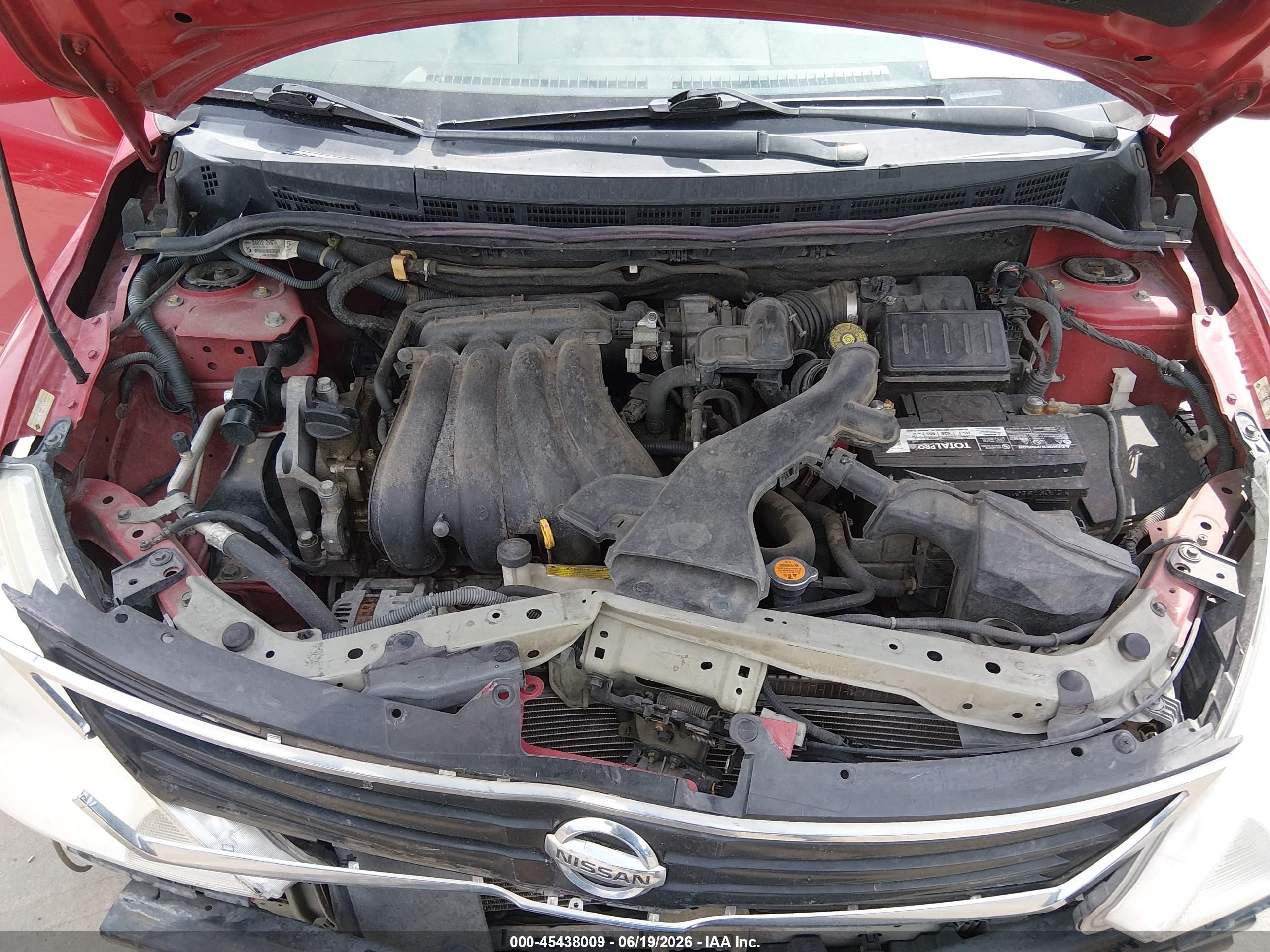 2012 Nissan Versa 1.8 S Red vin: 3N1BC1CP2CK224398