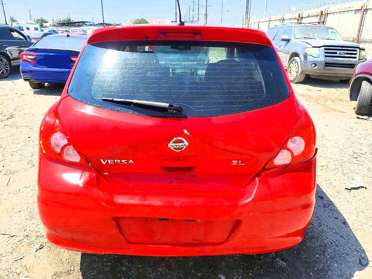2012 Nissan Versa Red vin: 3N1BC1CP2CK252086
