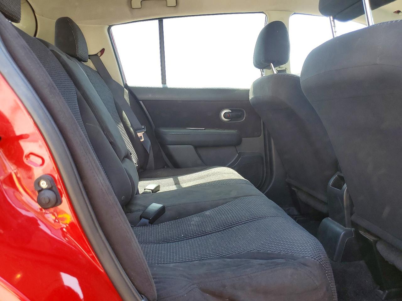 2012 Nissan Versa Red vin: 3N1BC1CP2CK252086