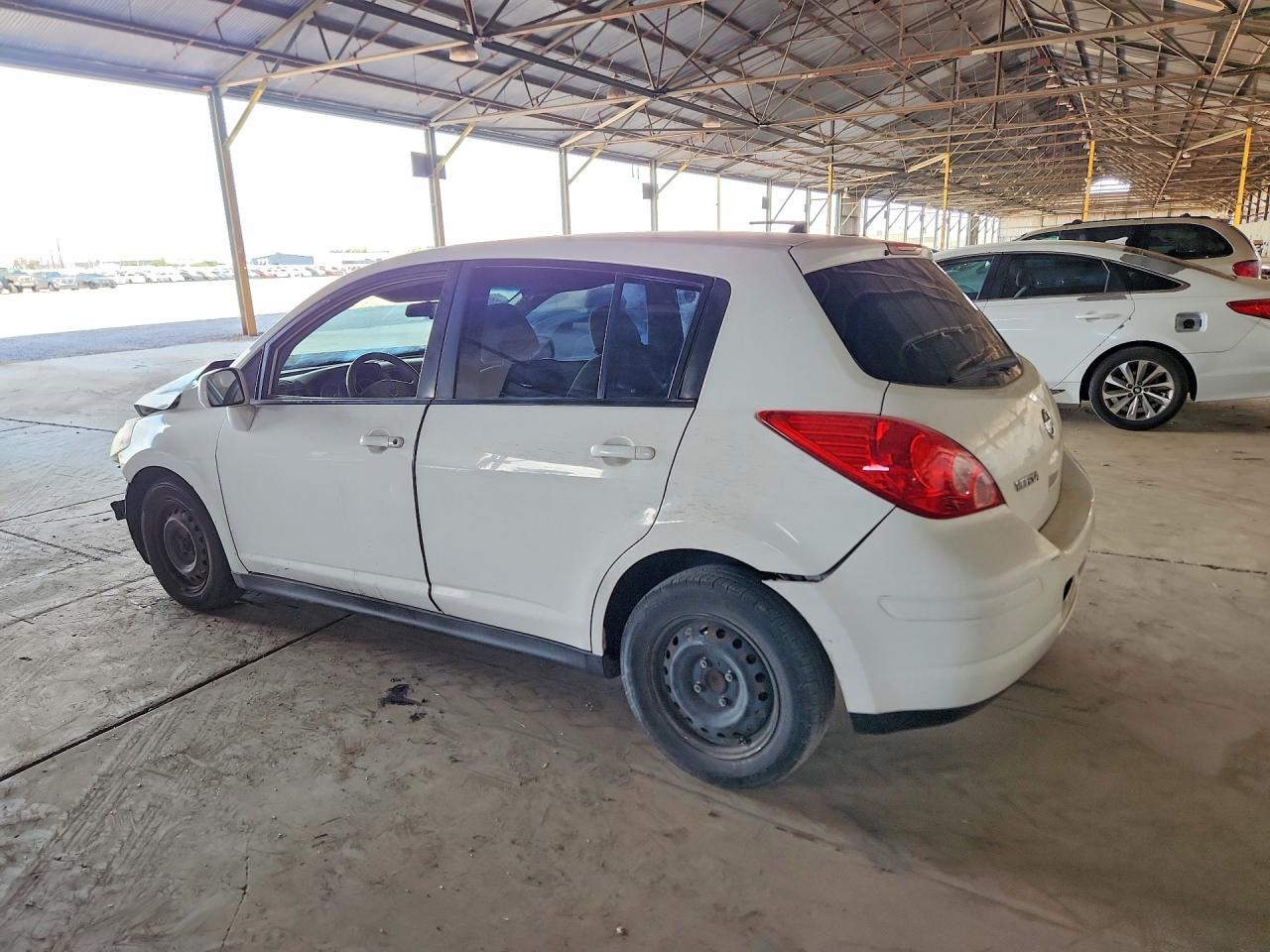 2012 Nissan Versa 1.8 S White vin: 3N1BC1CP2CK267042