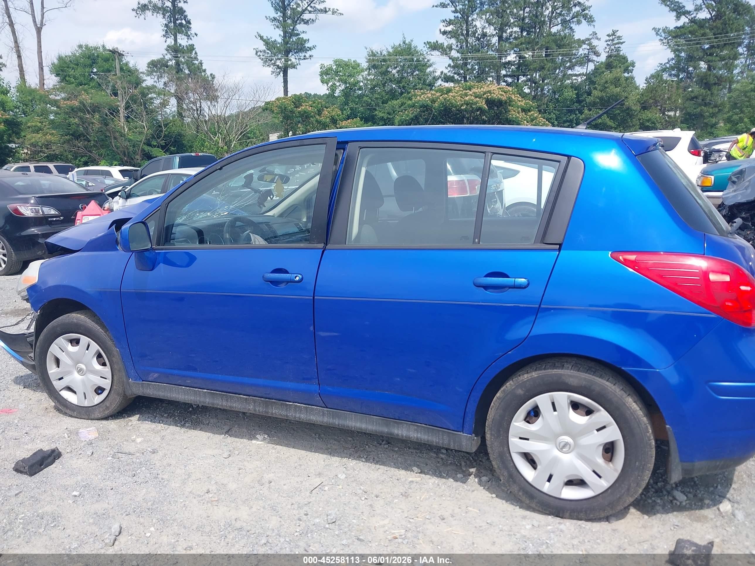 2012 Nissan Versa 1.8 S Синий vin: 3N1BC1CP2CK271219