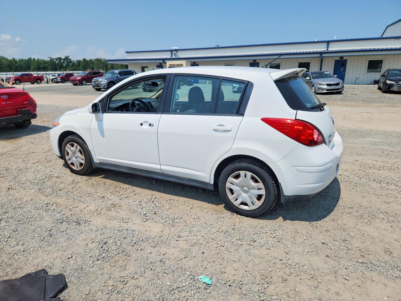 2012 Nissan Versa 1.8 S White vin: 3N1BC1CP2CK295472