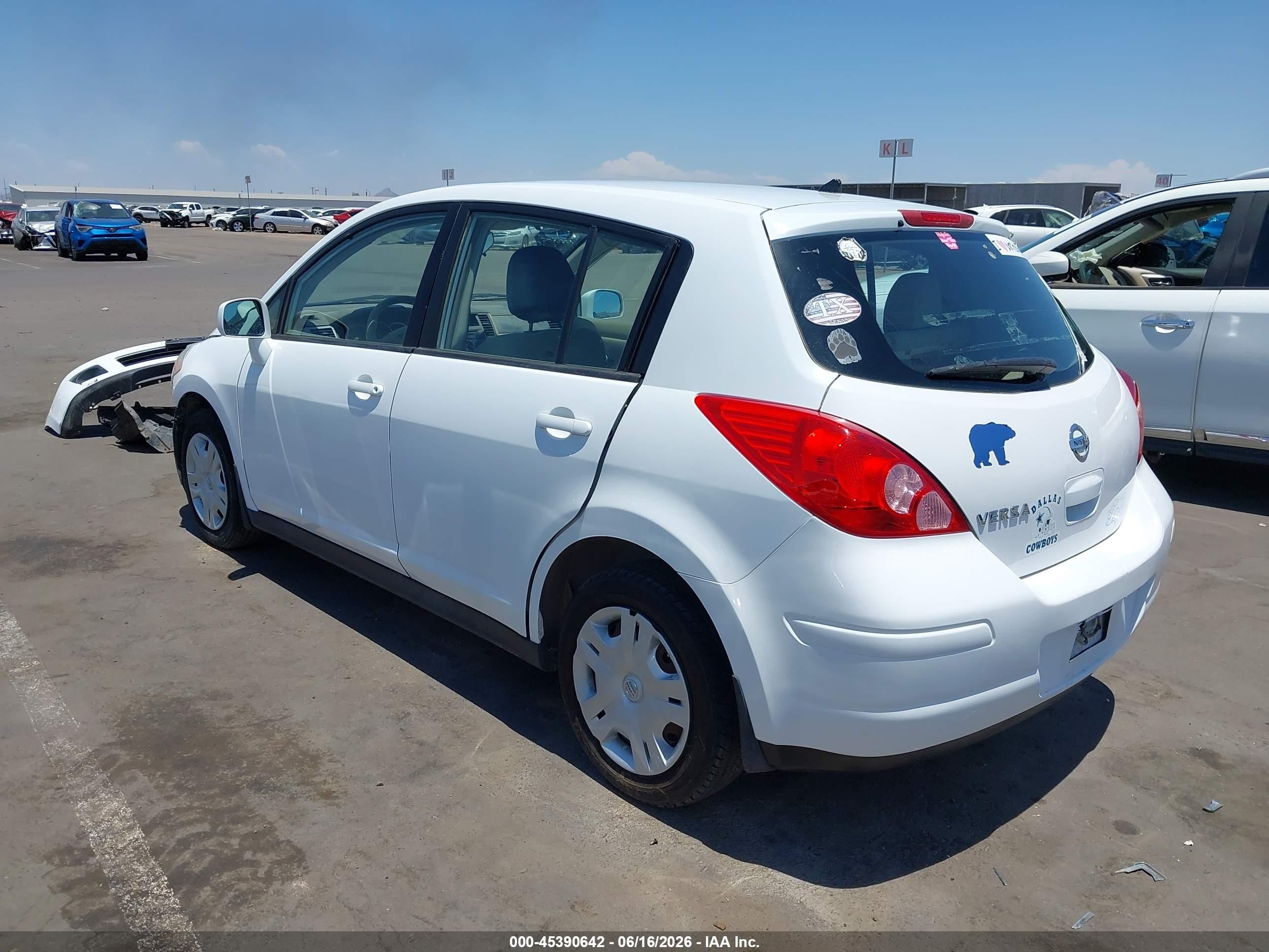 2012 Nissan Versa 1.8 S White vin: 3N1BC1CP2CK298209