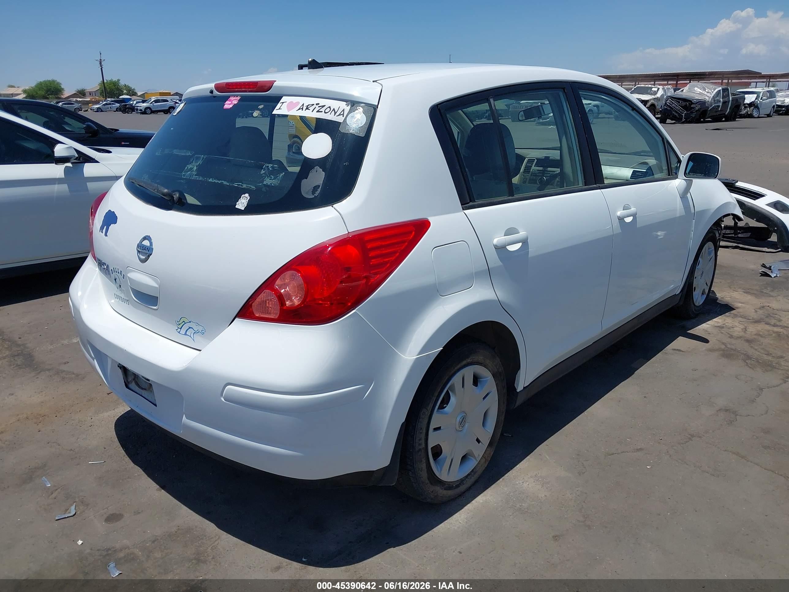 2012 Nissan Versa 1.8 S White vin: 3N1BC1CP2CK298209