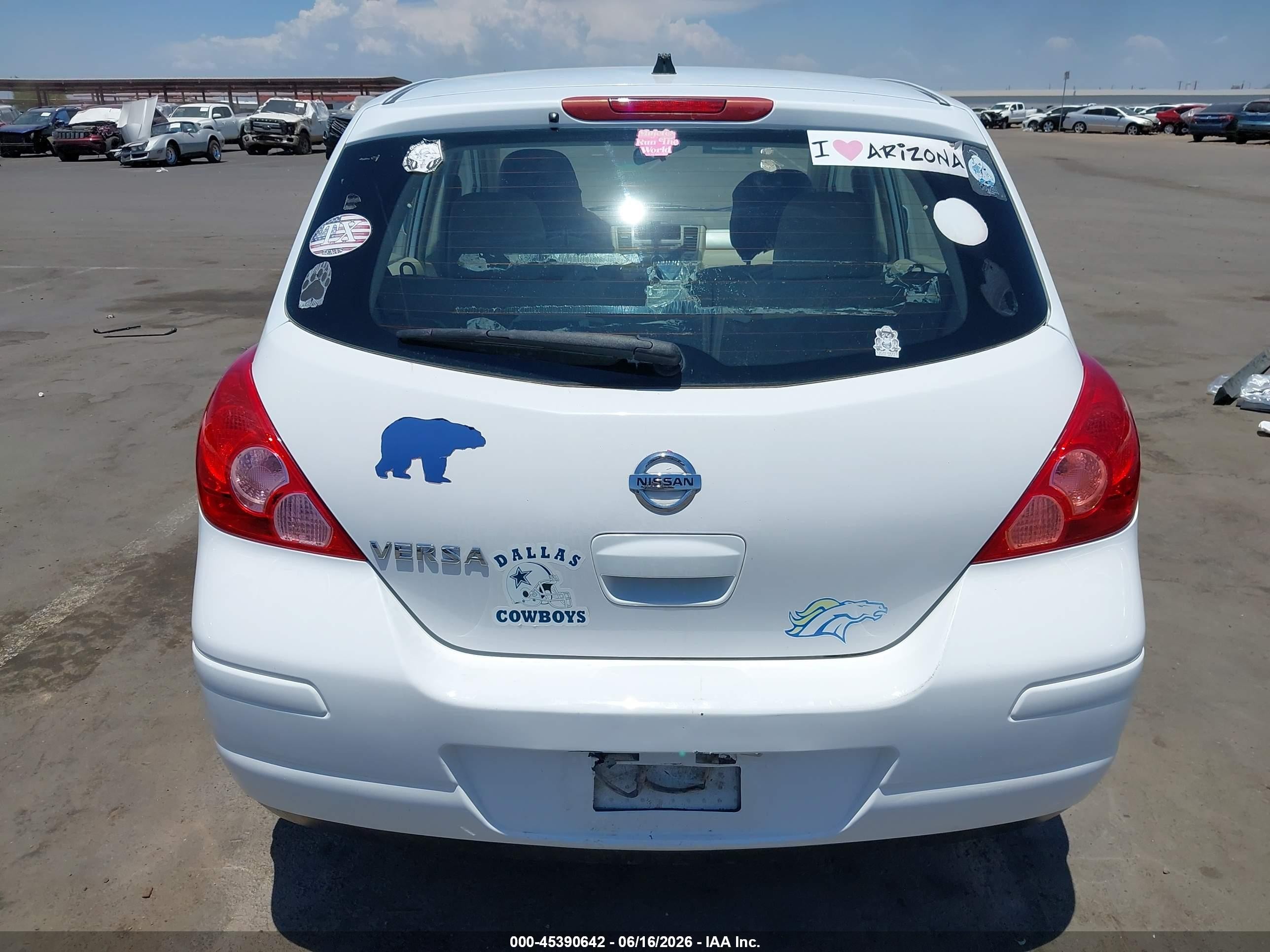 2012 Nissan Versa 1.8 S White vin: 3N1BC1CP2CK298209