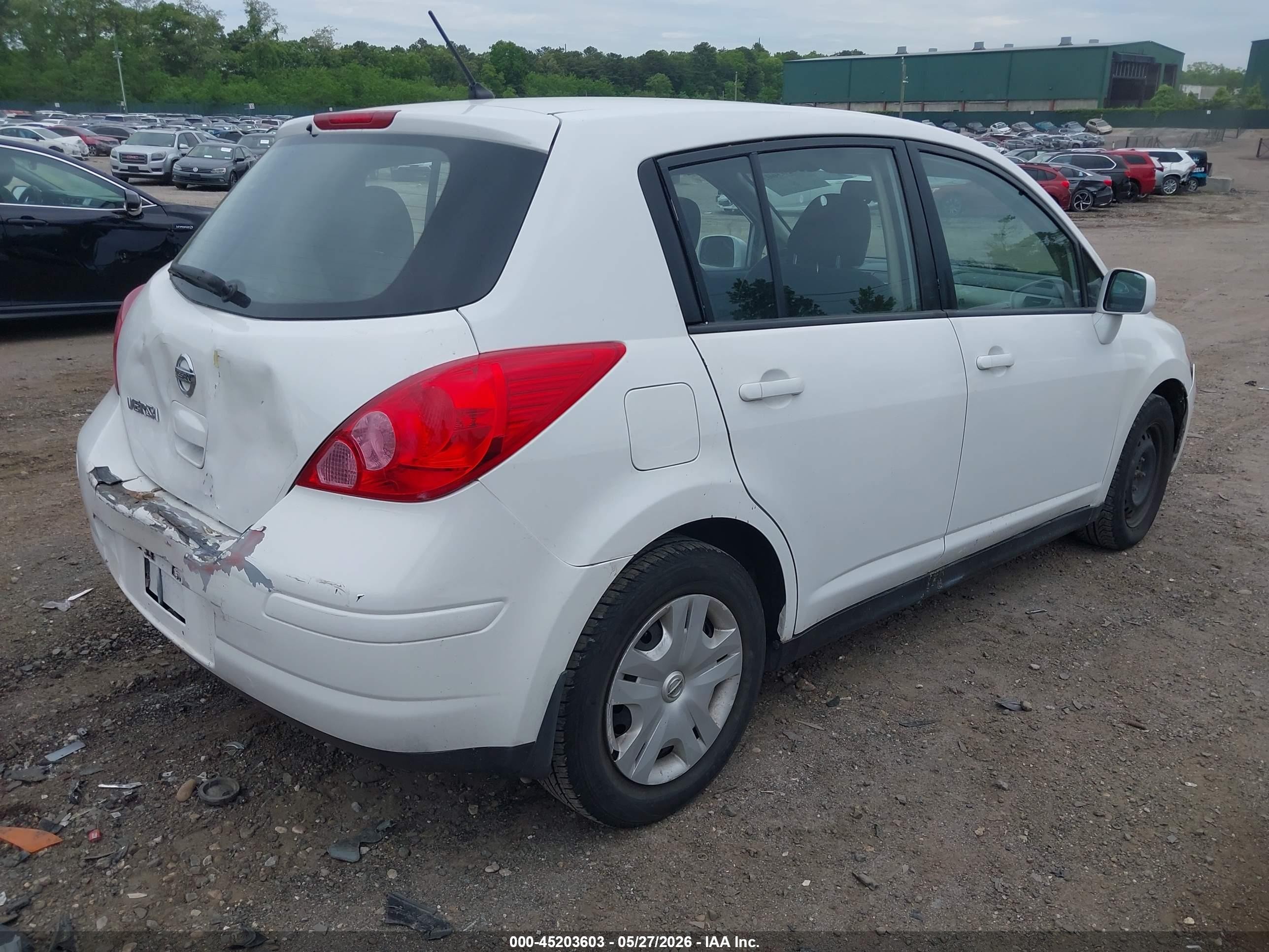 2012 Nissan Versa 1.8 S White vin: 3N1BC1CP2CK805903