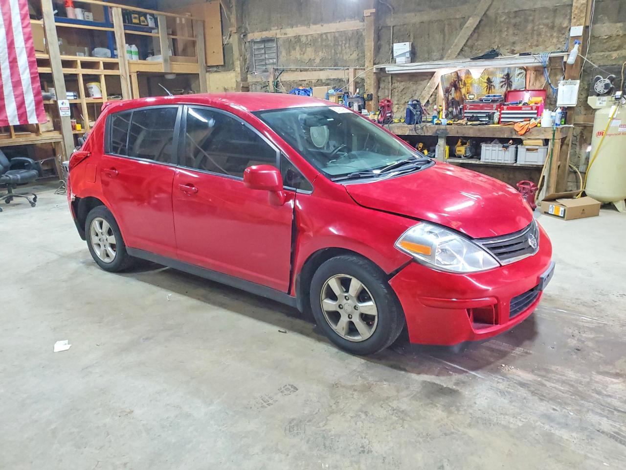 2012 Nissan Versa 1.8 S Red vin: 3N1BC1CP2CK808719