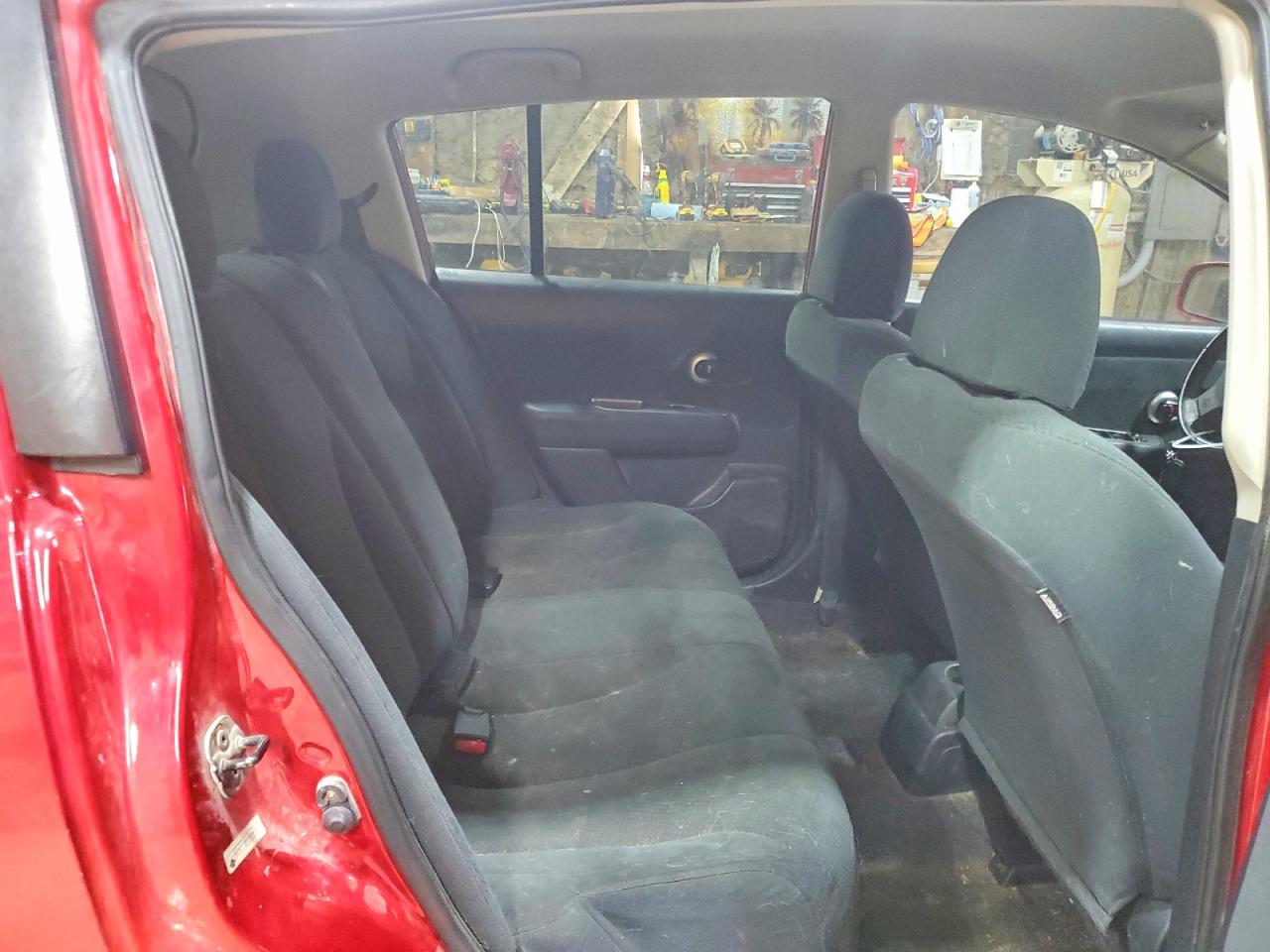 2012 Nissan Versa 1.8 S Red vin: 3N1BC1CP2CK808719