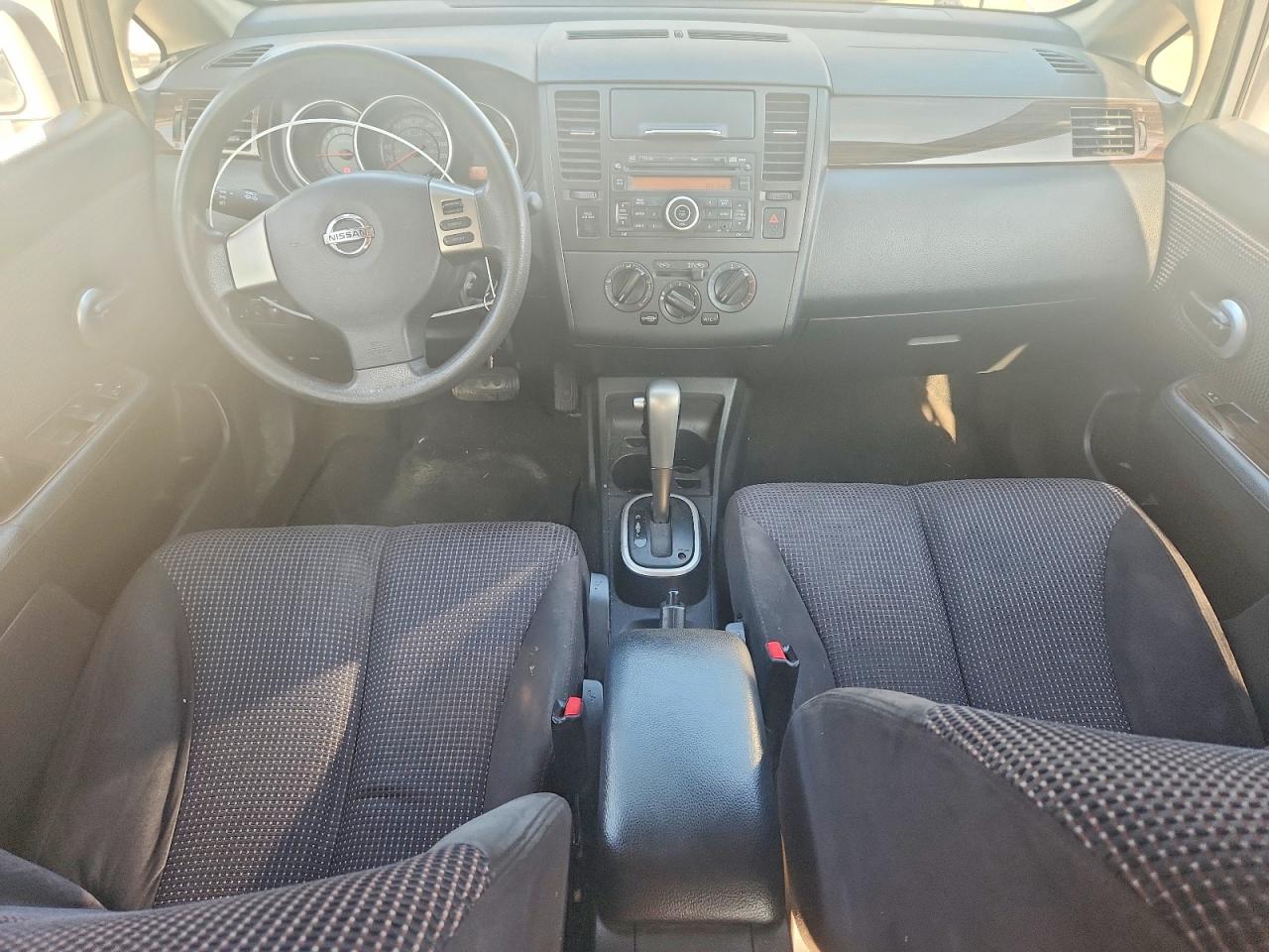 2012 Nissan Versa 1.8 S Silver vin: 3N1BC1CP2CK813614