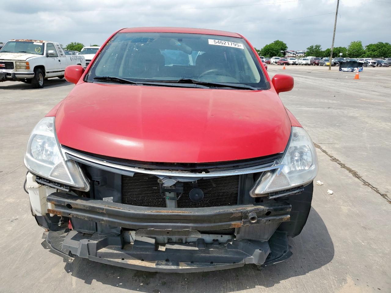 2012 Nissan Versa 1.8 S Red vin: 3N1BC1CP2CL372660