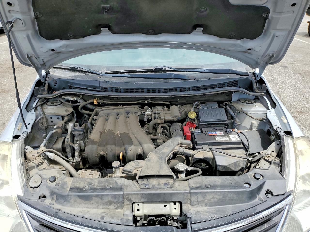 2012 Nissan Versa S/sl Silver vin: 3N1BC1CP2CL373906