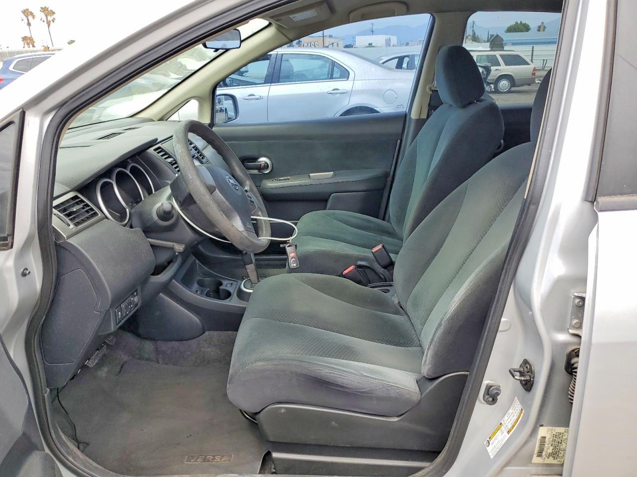 2012 Nissan Versa S/sl Silver vin: 3N1BC1CP2CL373906