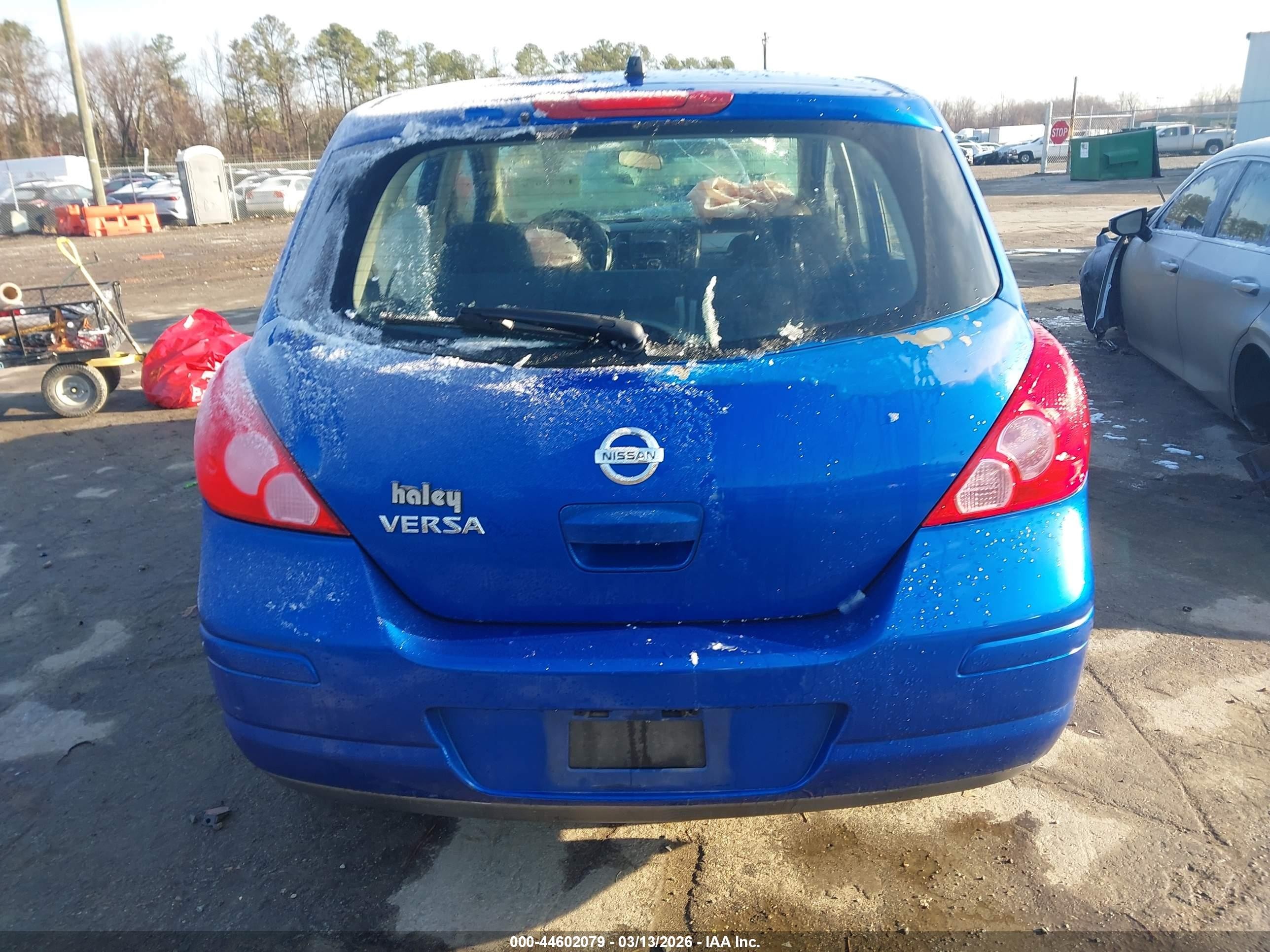 2010 Nissan Versa 1.8s Blue vin: 3N1BC1CP3AL366671
