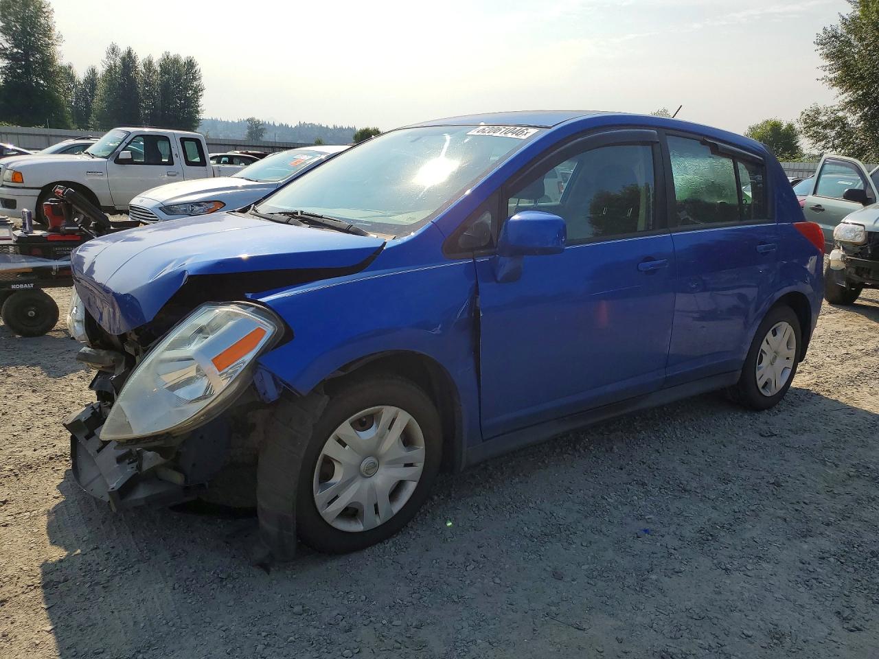 2010 Nissan Versa 1.8 S Blue vin: 3N1BC1CP3AL374026
