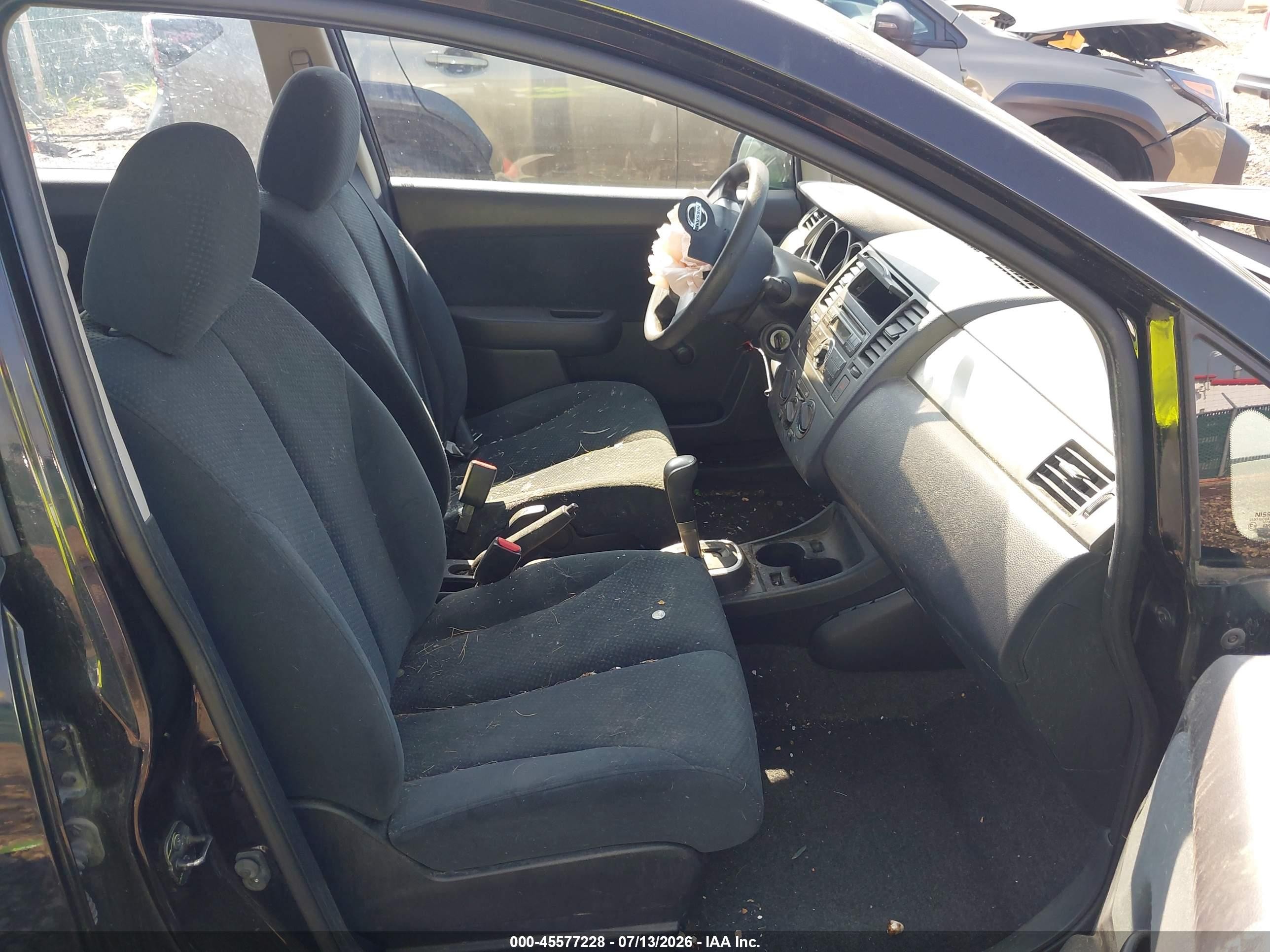 2010 Nissan Versa 1.8s Black vin: 3N1BC1CP3AL387066