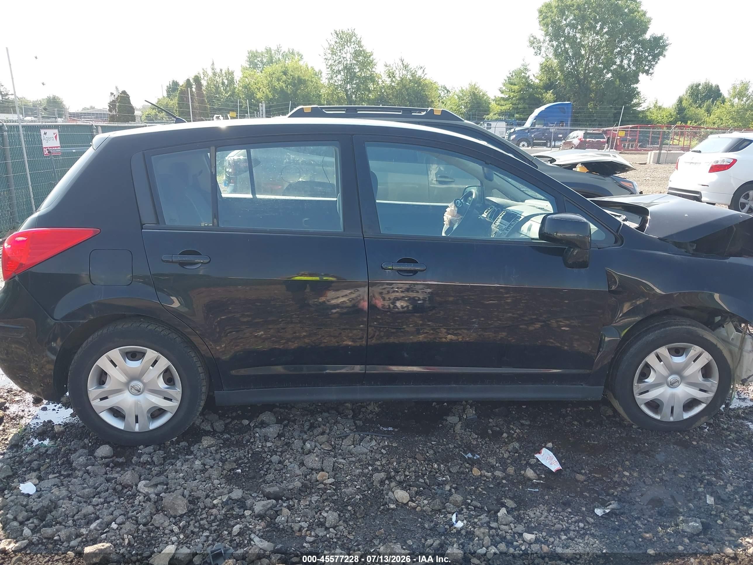 2010 Nissan Versa 1.8s Black vin: 3N1BC1CP3AL387066