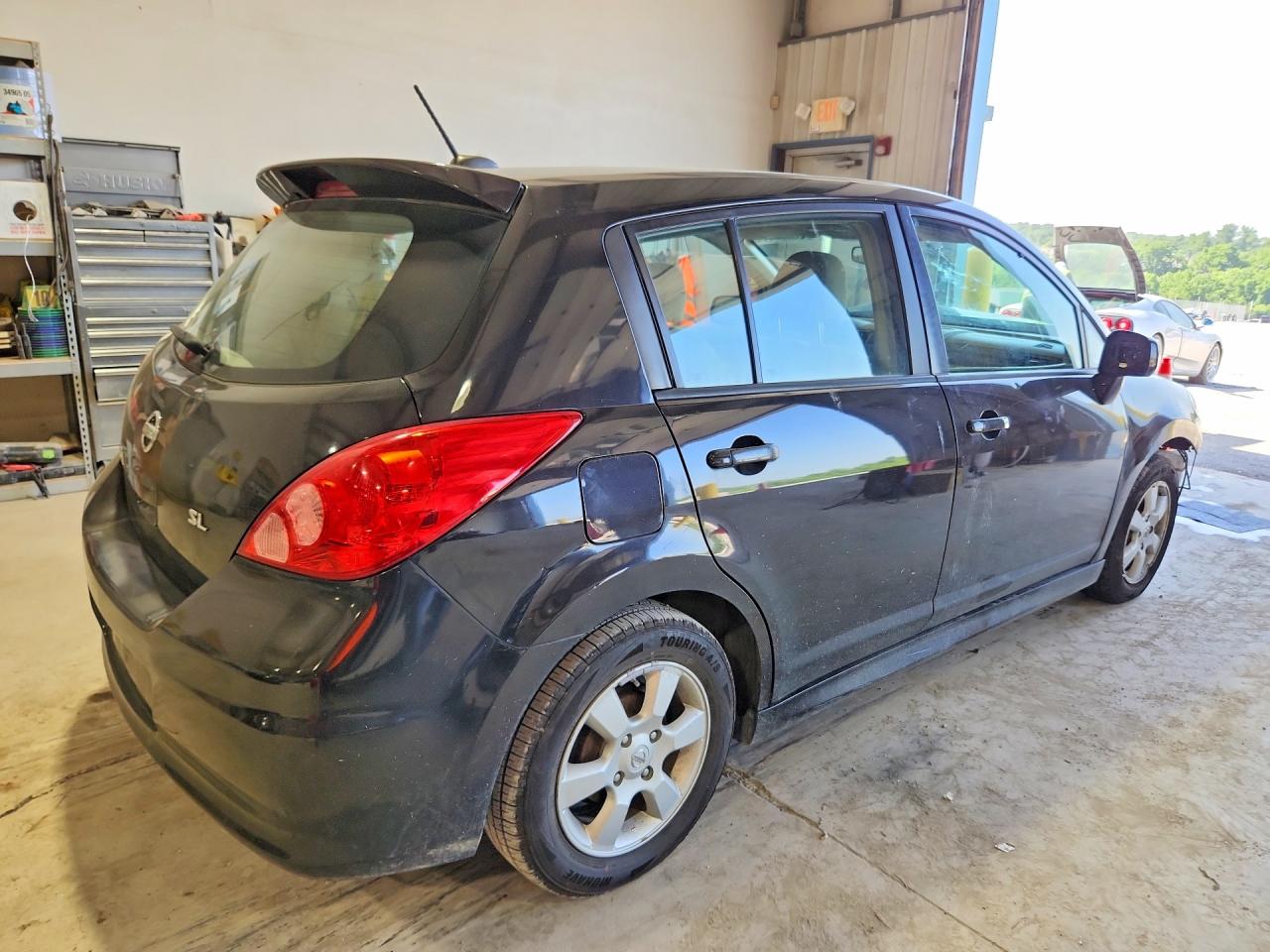2010 Nissan Versa 1.8 S Black vin: 3N1BC1CP3AL422706