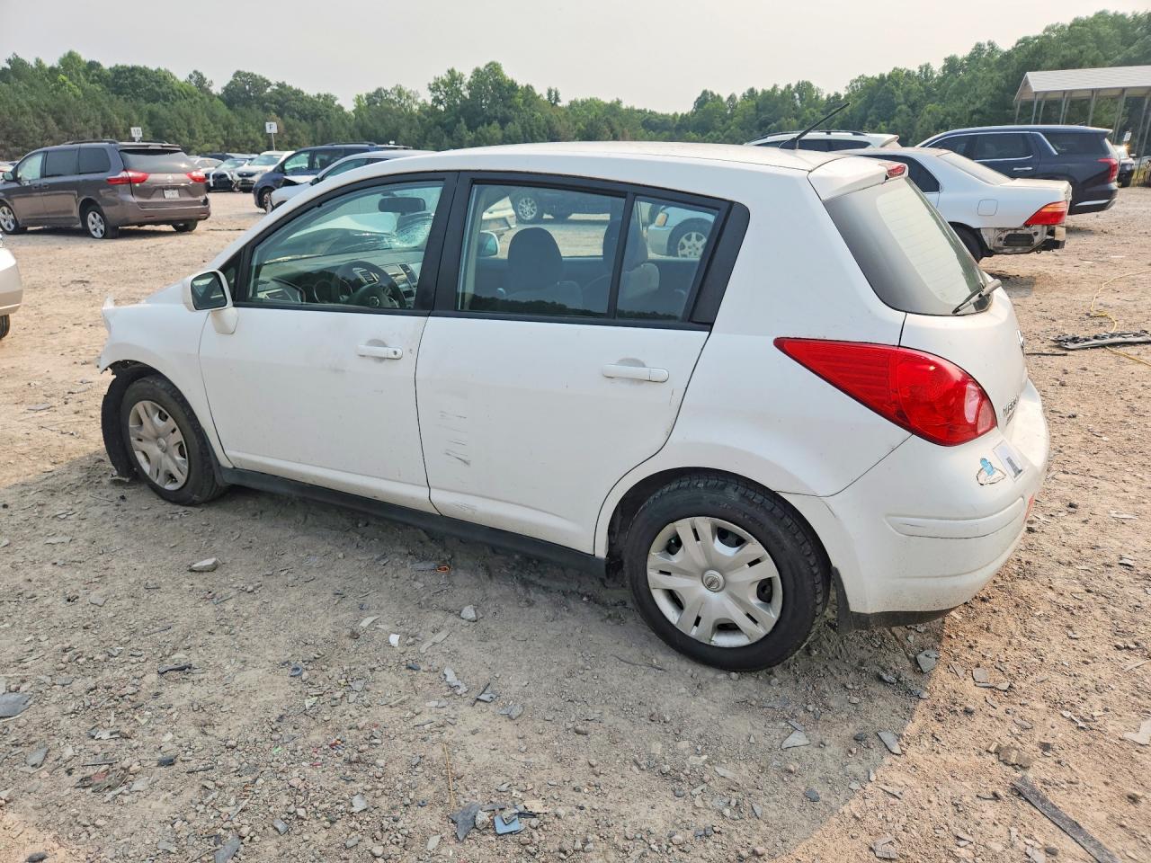 2011 Nissan Versa 1.8 S White vin: 3N1BC1CP3BL362301