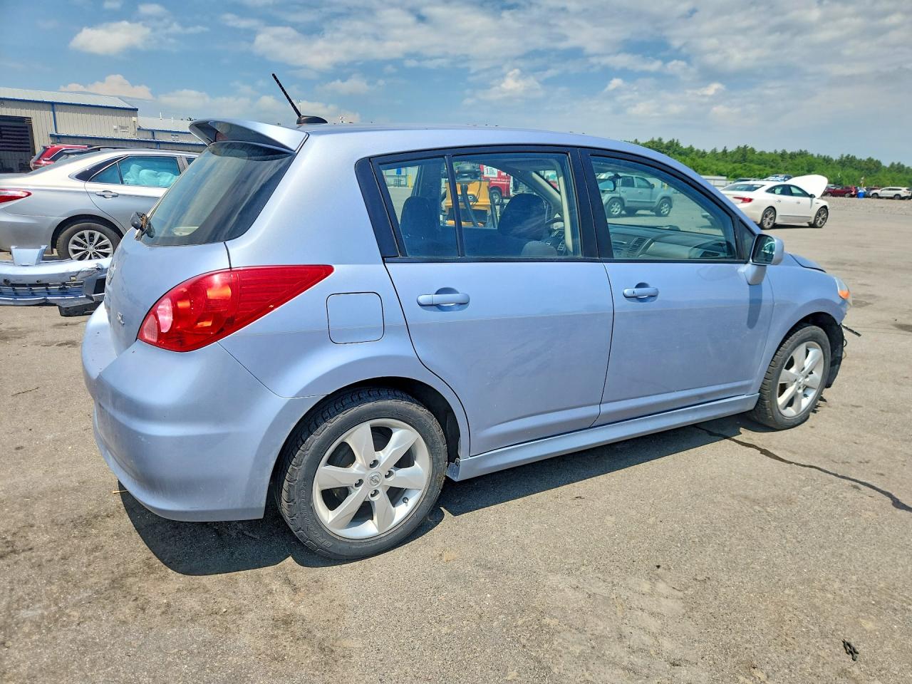2011 Nissan Versa 1.8 S Blue vin: 3N1BC1CP3BL376098