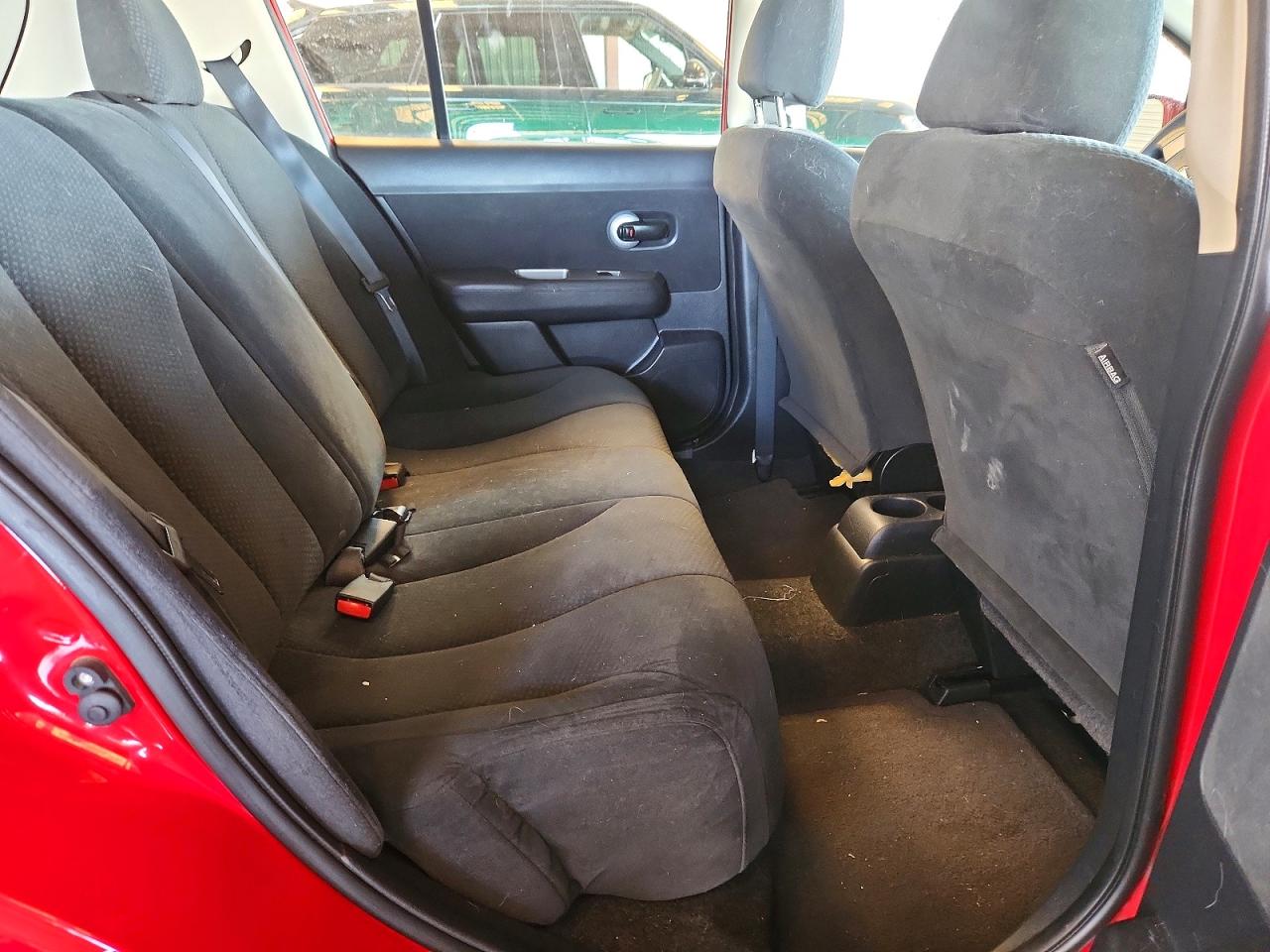 2011 Nissan Versa 1.8 S Red vin: 3N1BC1CP3BL484303