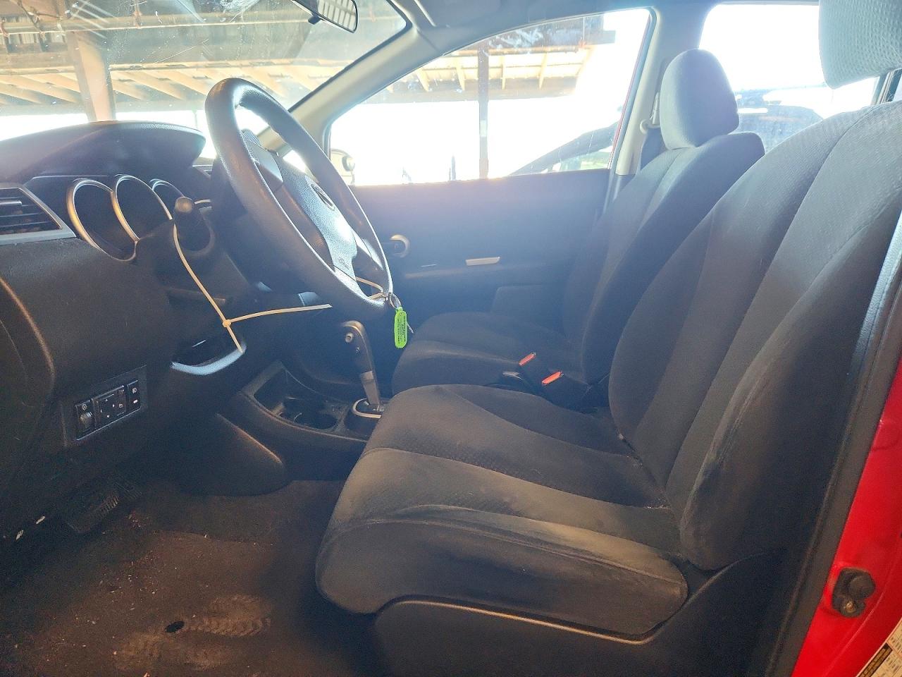 2011 Nissan Versa 1.8 S Red vin: 3N1BC1CP3BL484303