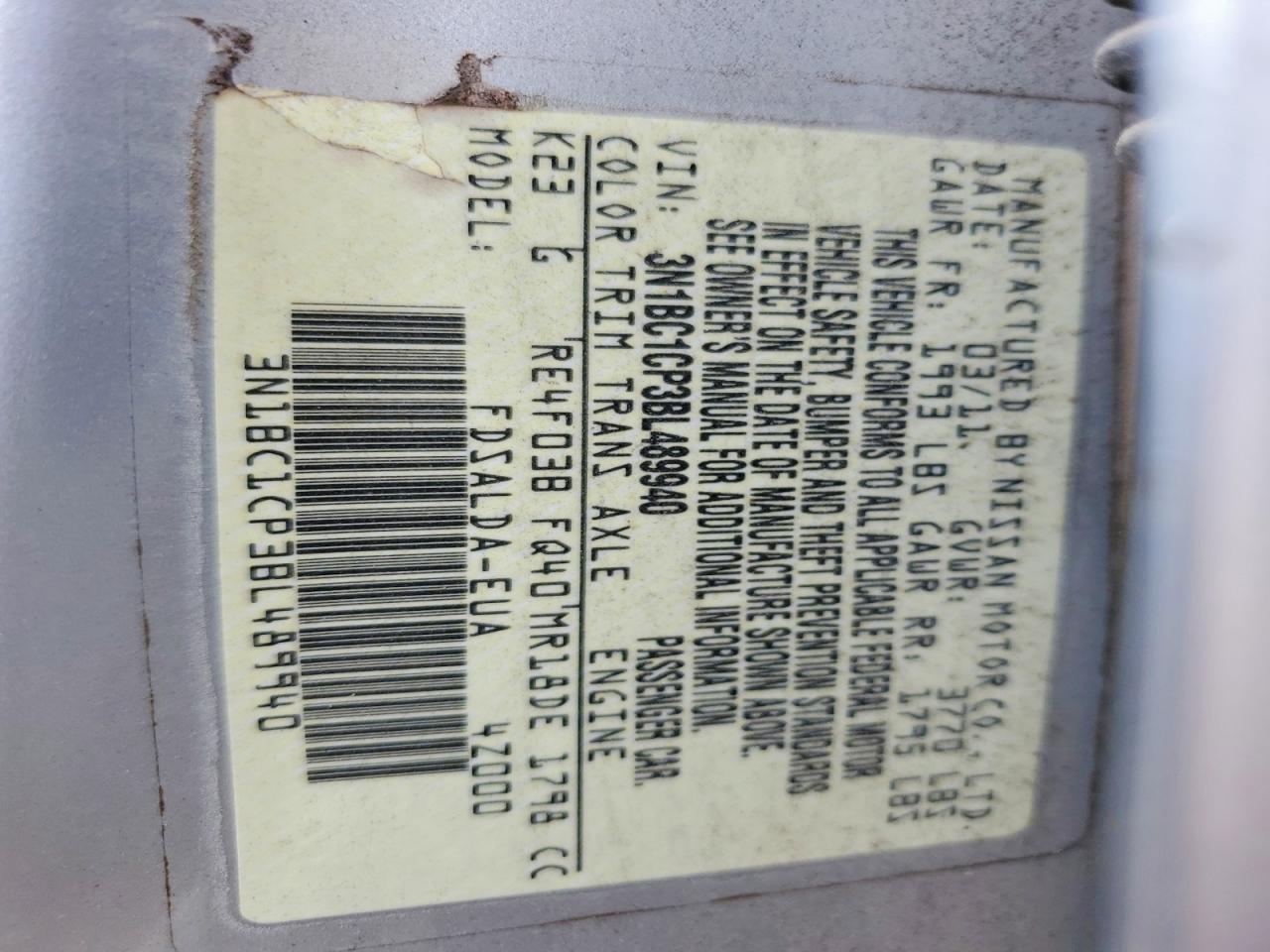 2011 Nissan Versa 1.8 S Silver vin: 3N1BC1CP3BL489940