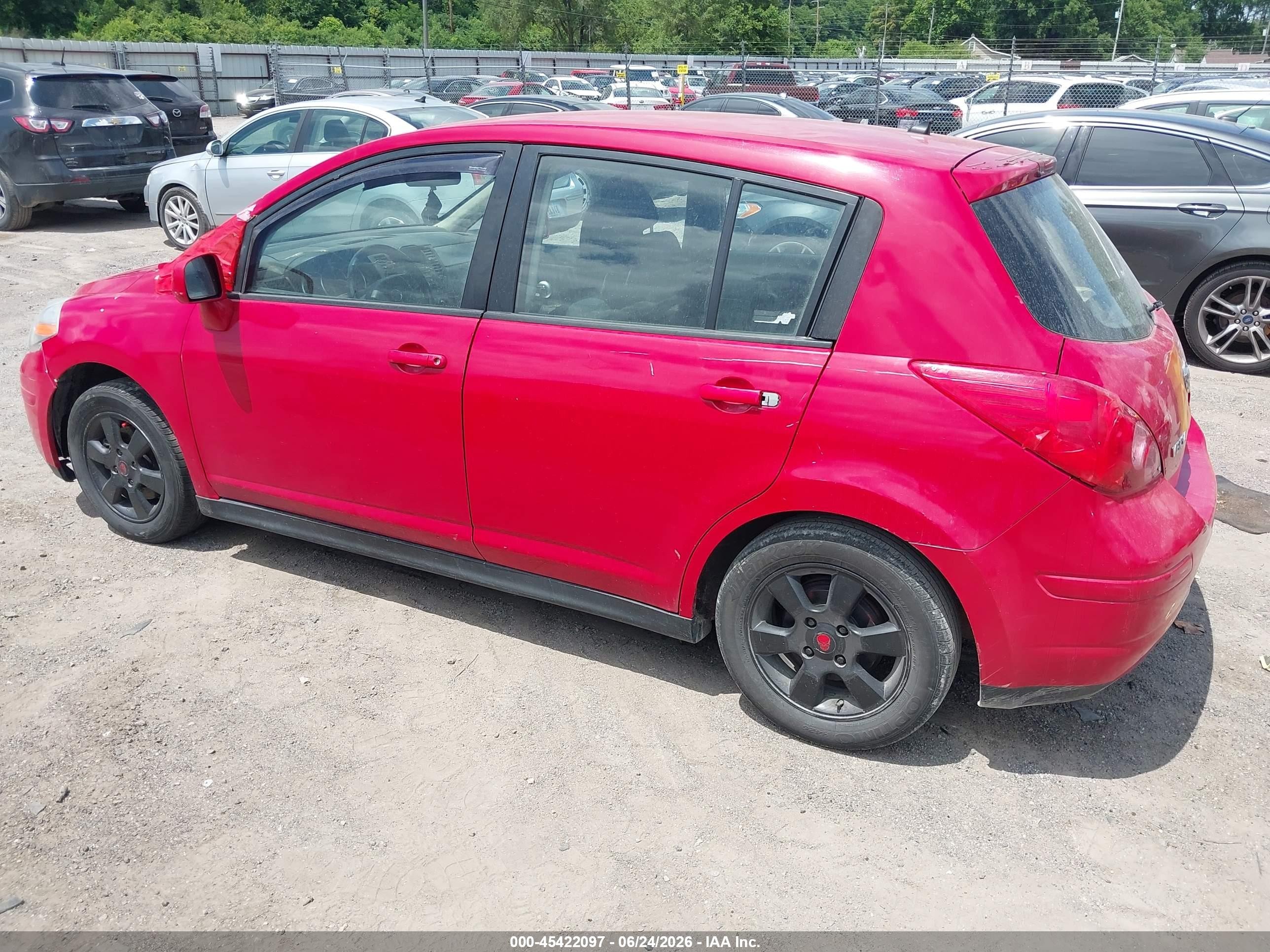 2012 Nissan Versa 1.8 S Red vin: 3N1BC1CP3CK215645