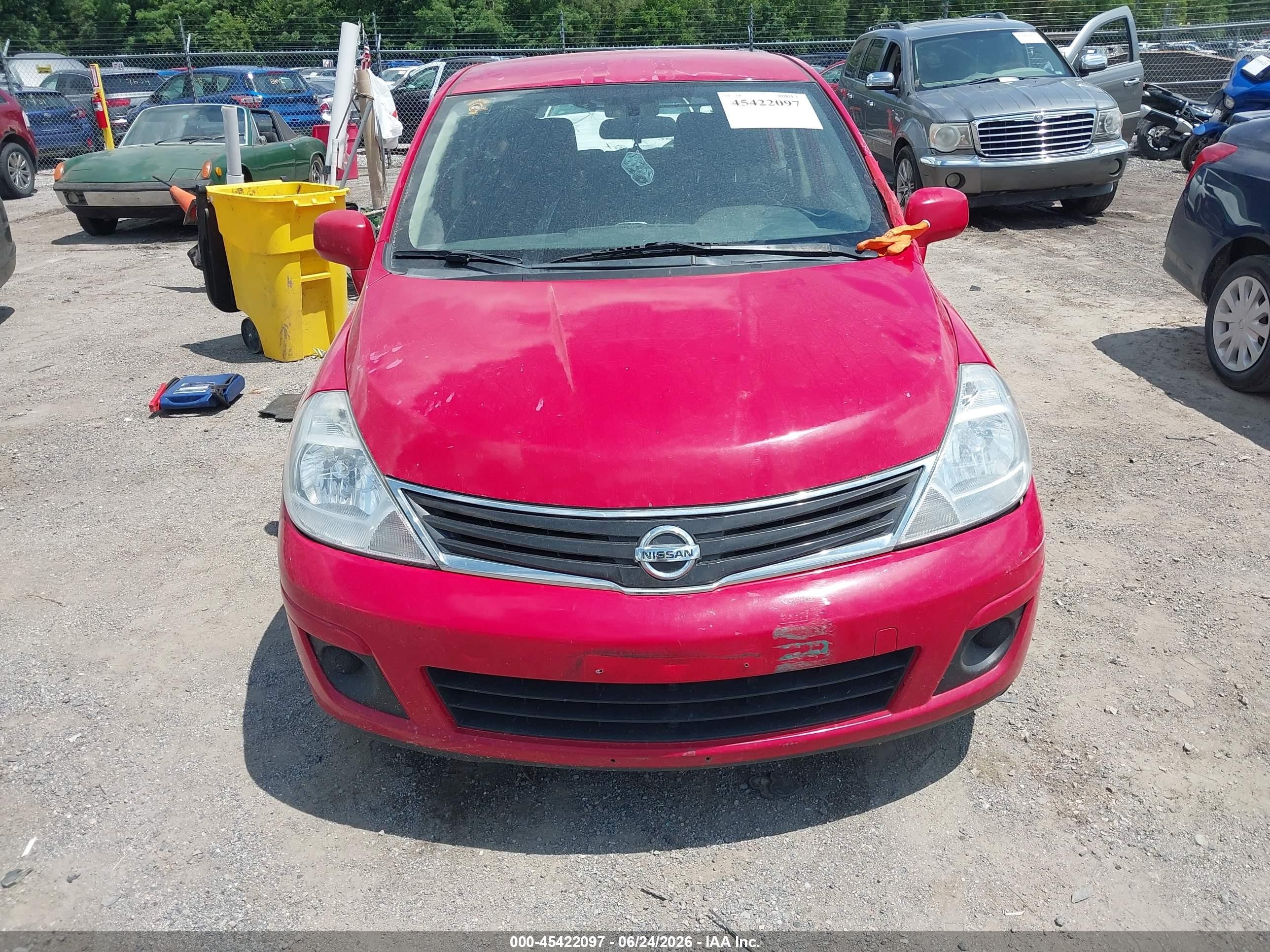 2012 Nissan Versa 1.8 S Red vin: 3N1BC1CP3CK215645