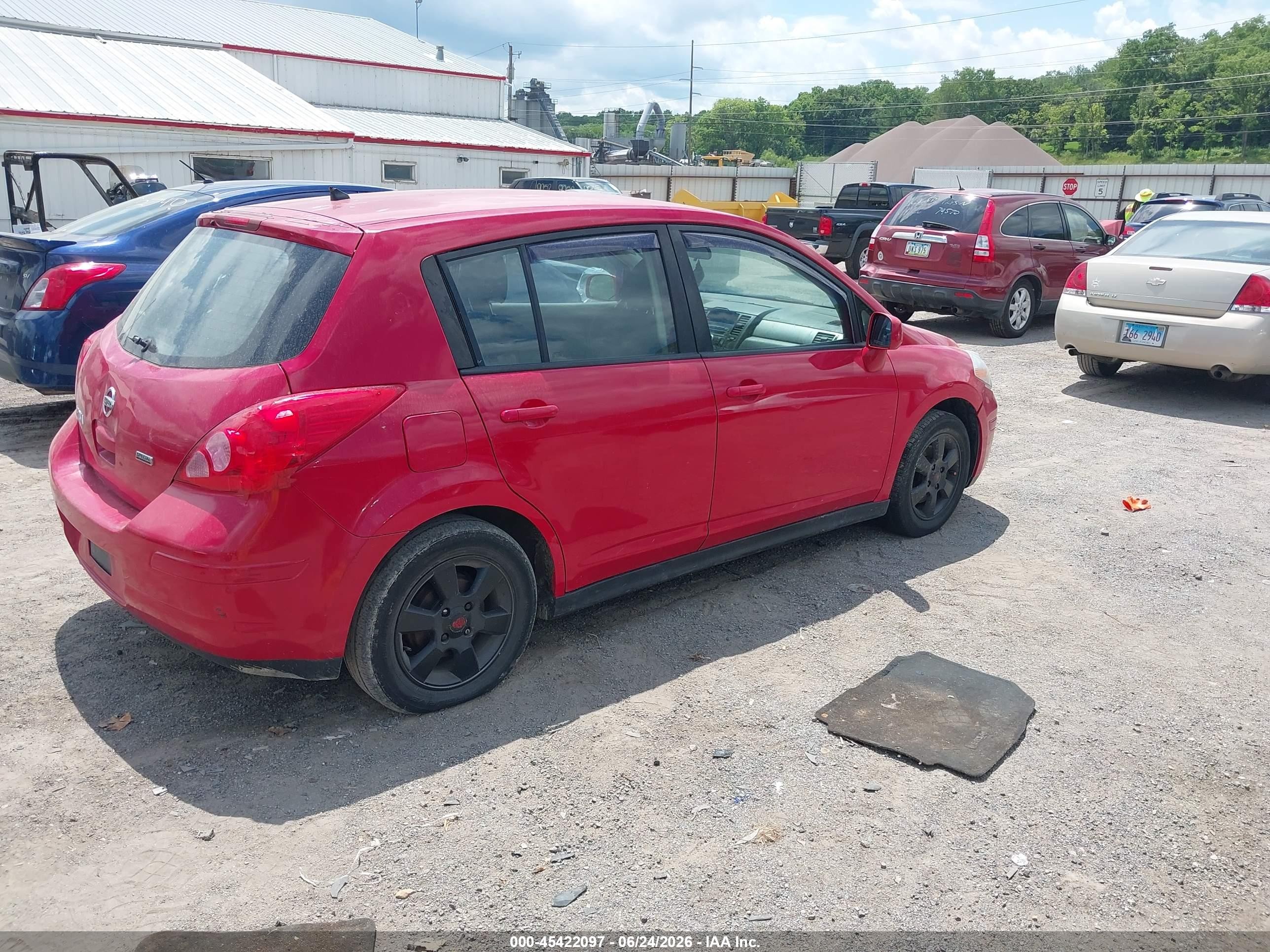 2012 Nissan Versa 1.8 S Red vin: 3N1BC1CP3CK215645