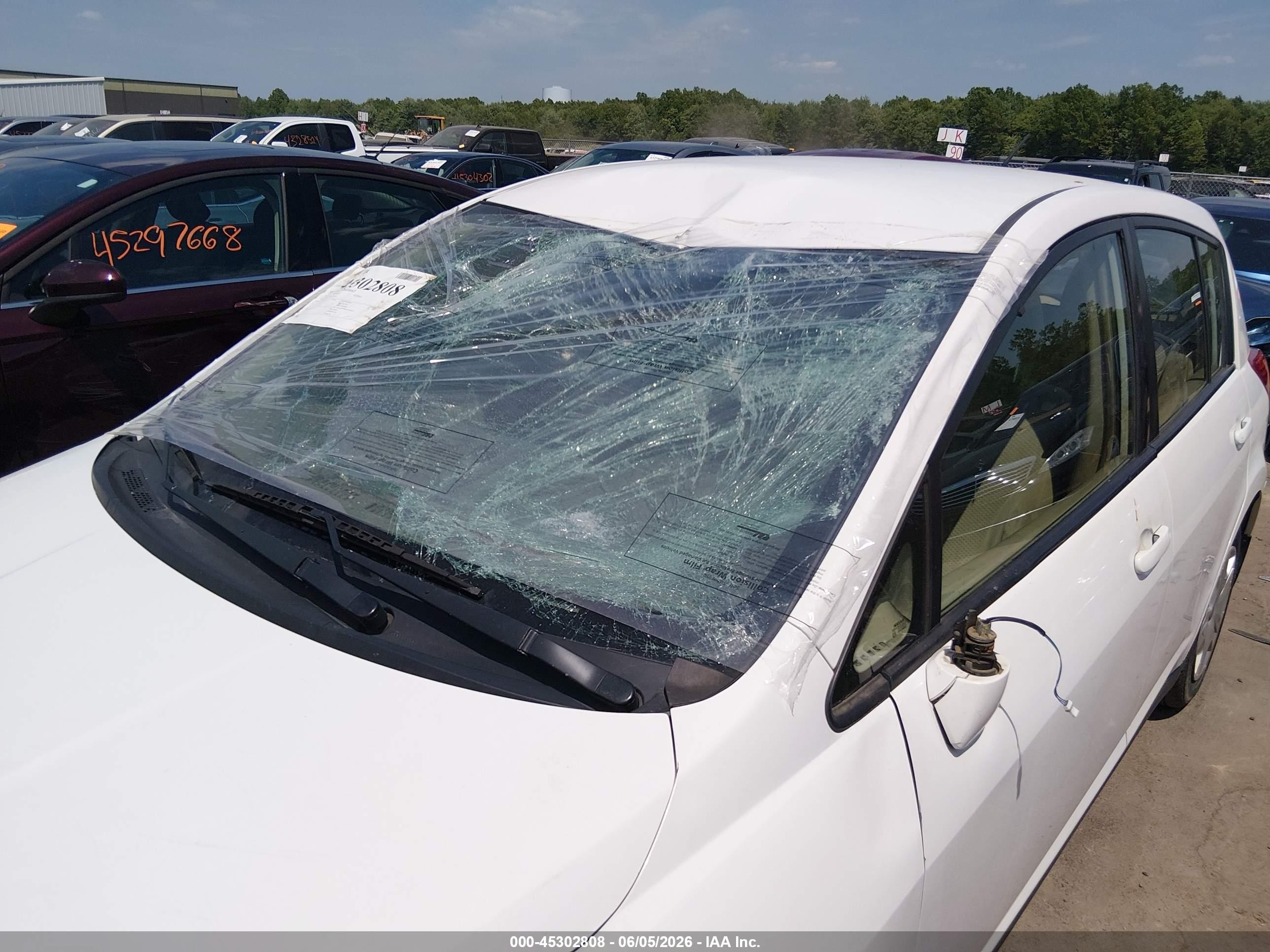 2012 Nissan Versa 1.8 S White vin: 3N1BC1CP3CK233479