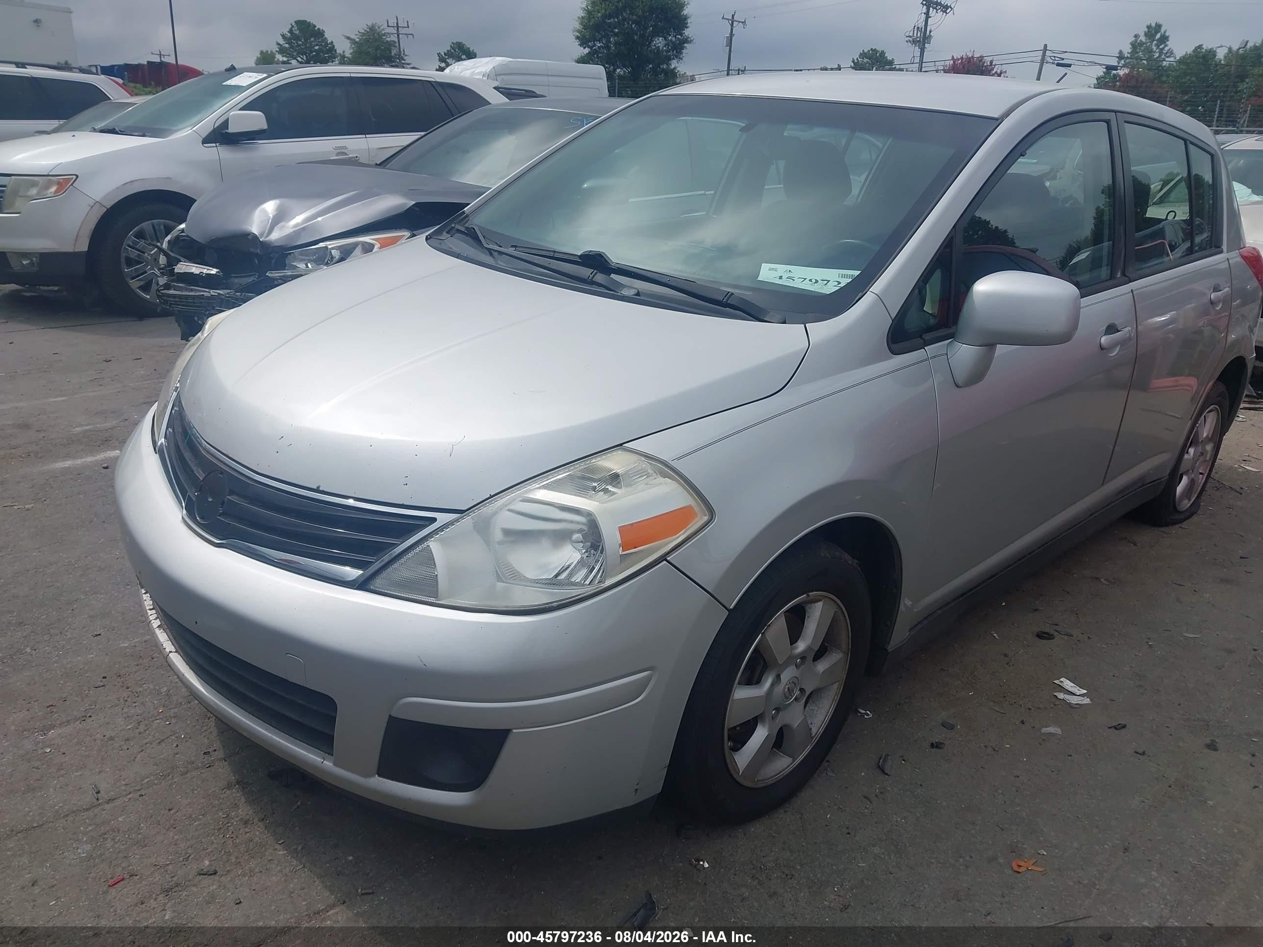 2012 Nissan Versa 1.8 S Серебряный vin: 3N1BC1CP3CK247205