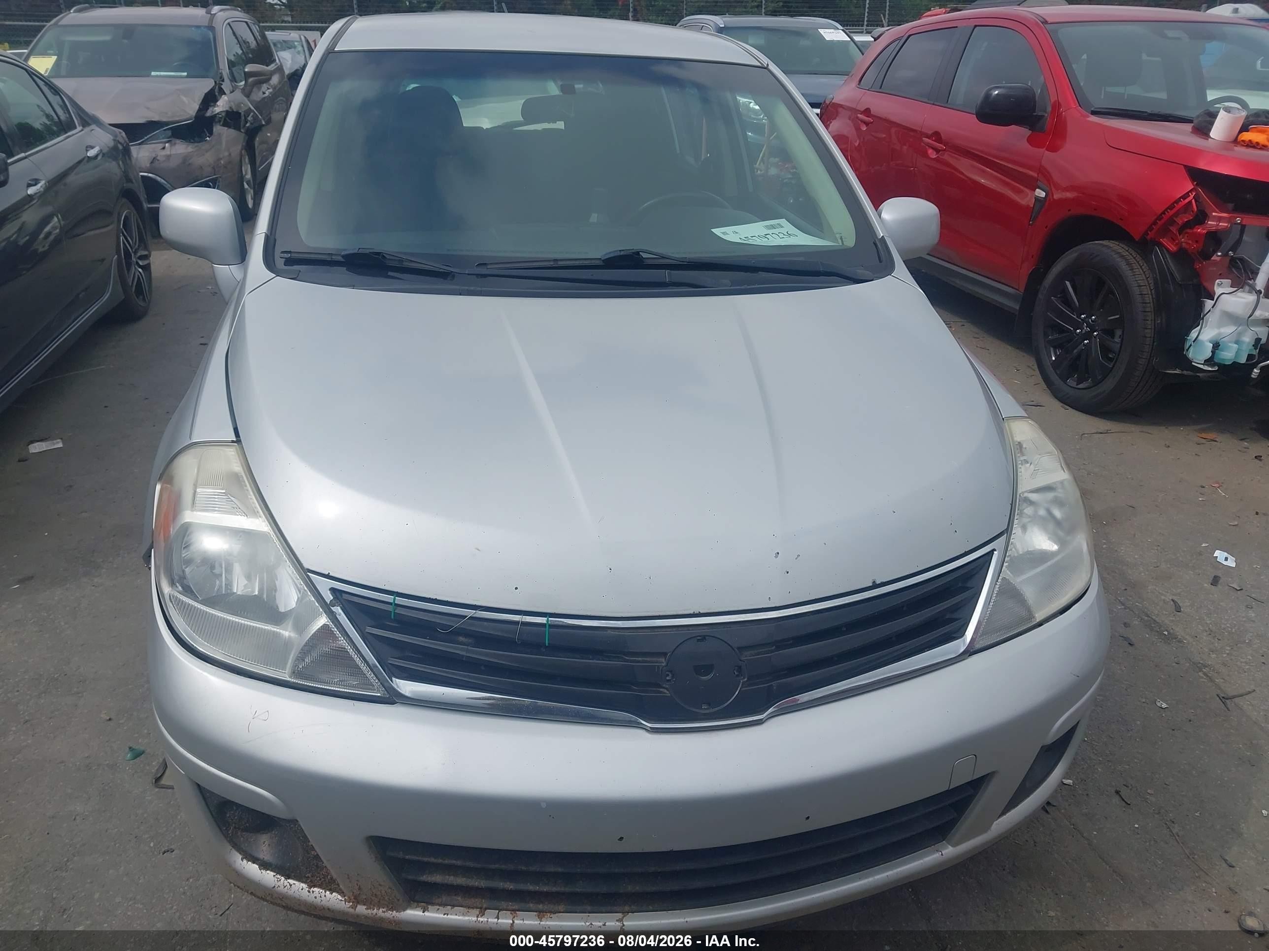 2012 Nissan Versa 1.8 S Серебряный vin: 3N1BC1CP3CK247205