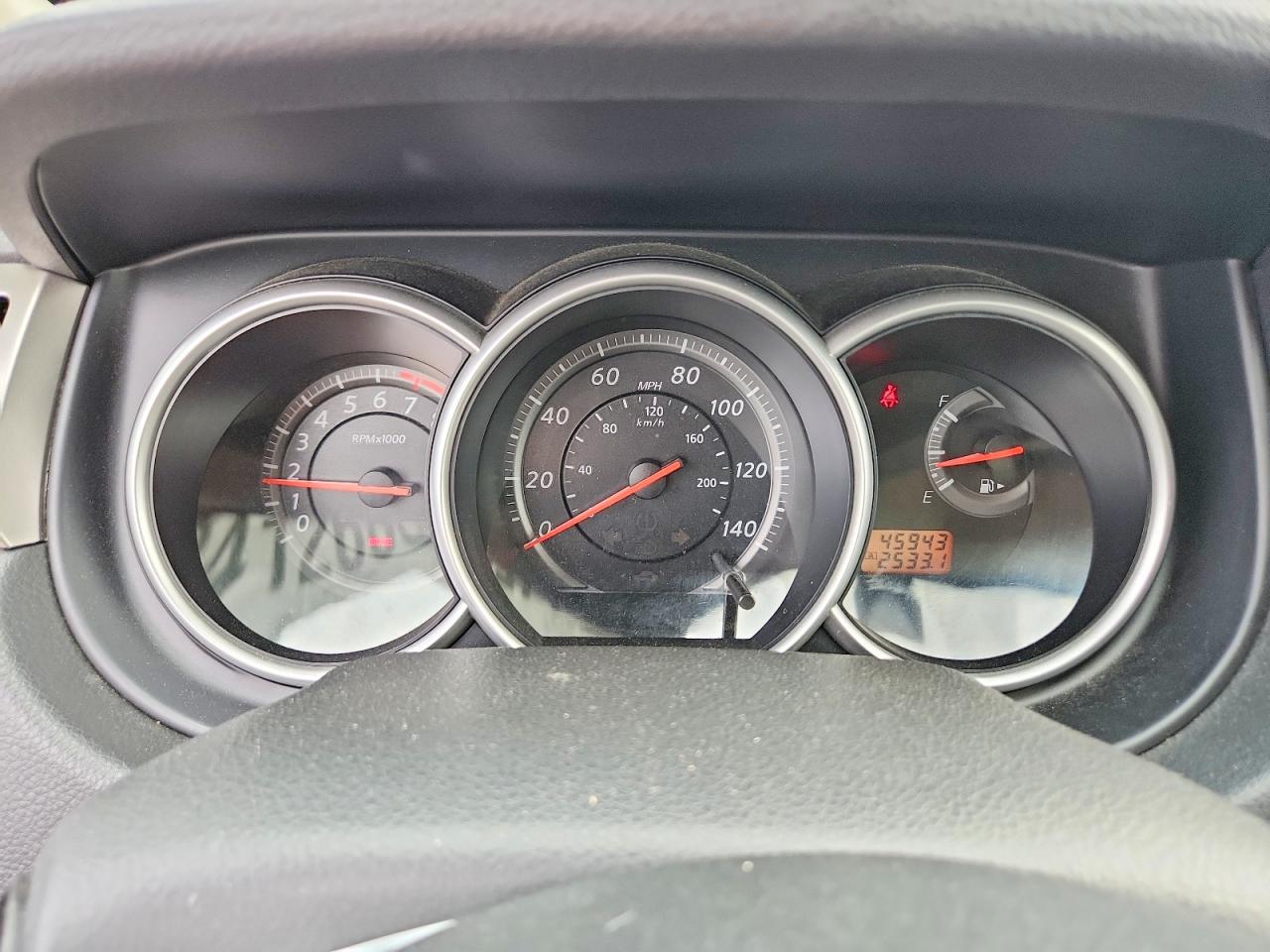 2012 Nissan Versa 1.8 S Silver vin: 3N1BC1CP3CK803108