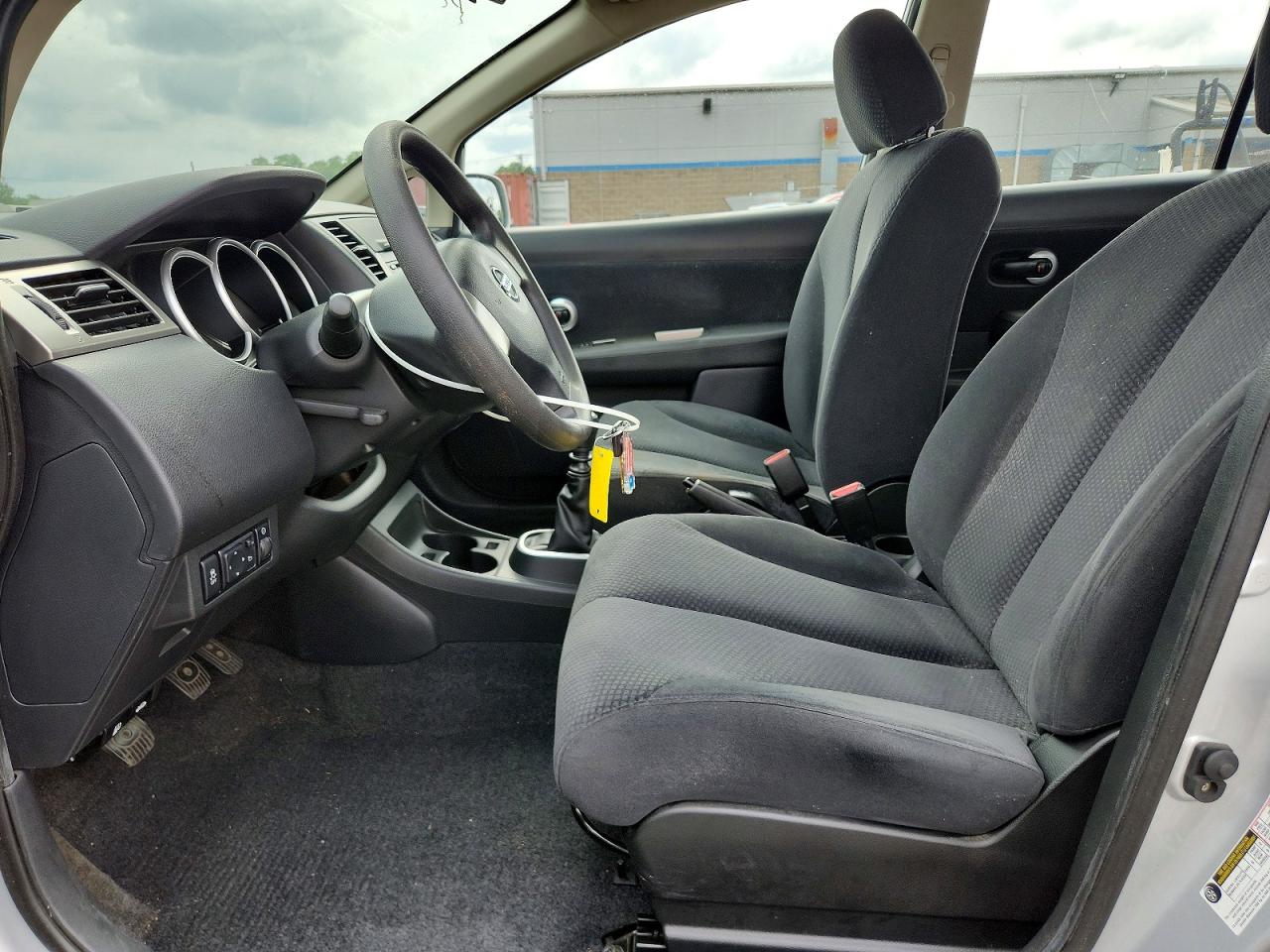 2012 Nissan Versa 1.8 S Silver vin: 3N1BC1CP3CK803108