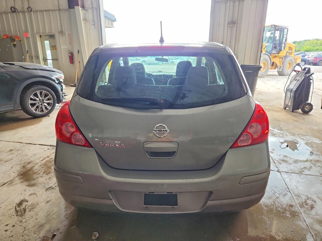 2012 Nissan Versa S/sl Silver vin: 3N1BC1CP3CK808583