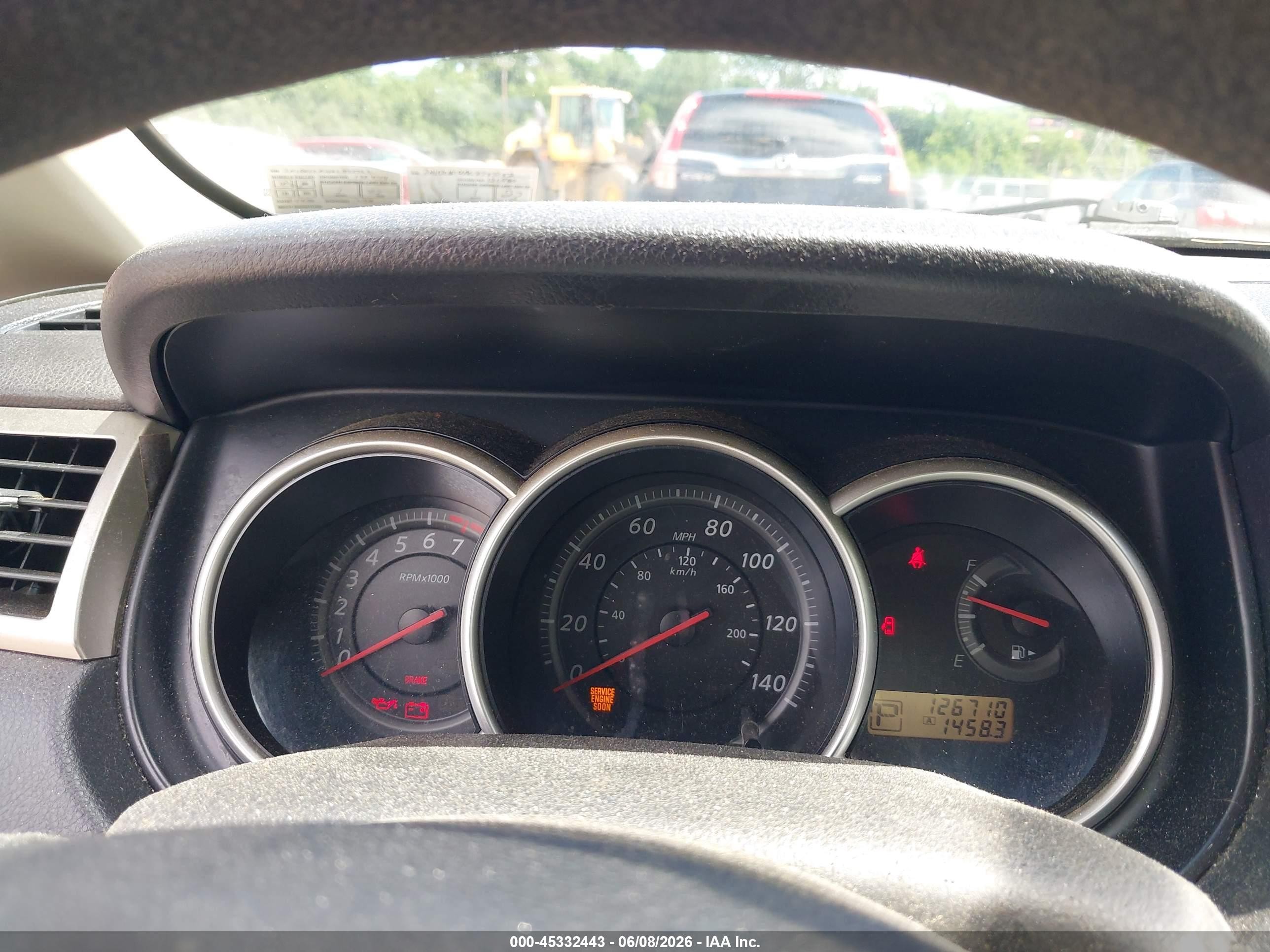 2010 Nissan Versa 1.8s Red vin: 3N1BC1CP4AL375752