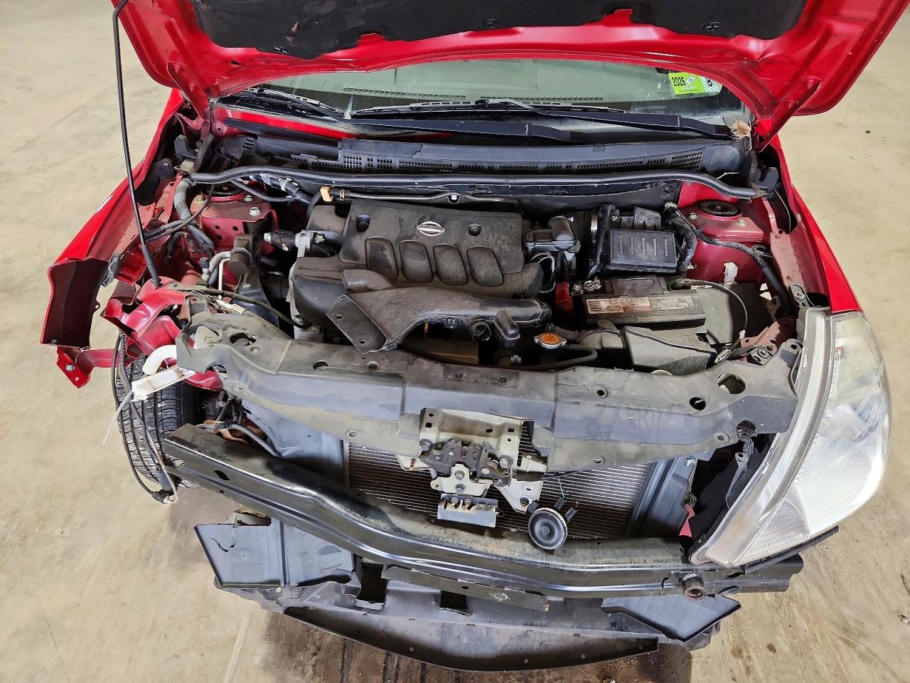 2010 Nissan Versa 1.8 S Red vin: 3N1BC1CP4AL376593