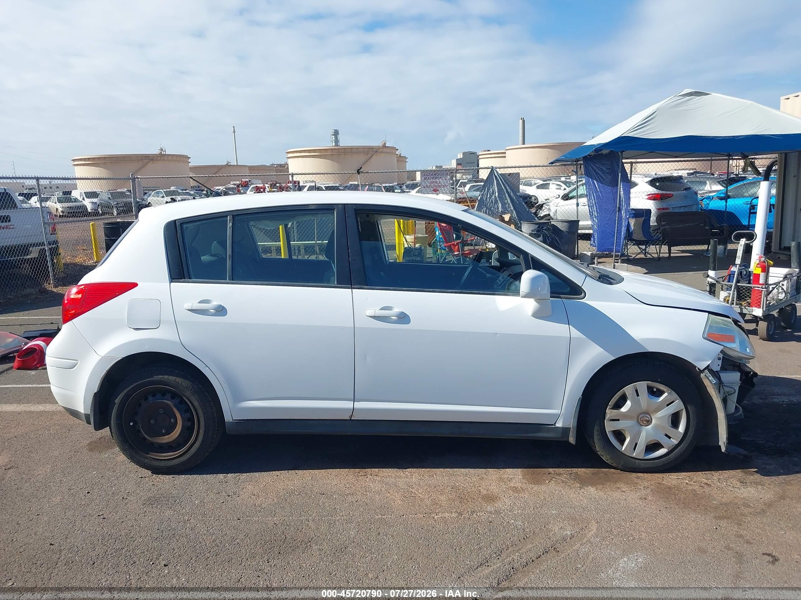 2010 Nissan Versa 1.8s White vin: 3N1BC1CP4AL387965