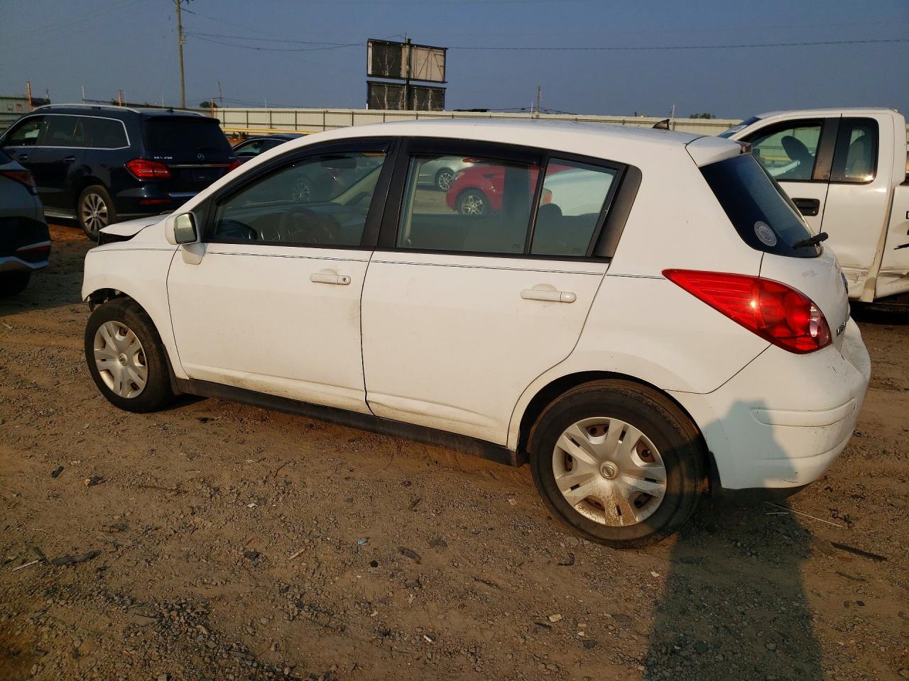 2010 Nissan Versa 1.8 S White vin: 3N1BC1CP4AL414467
