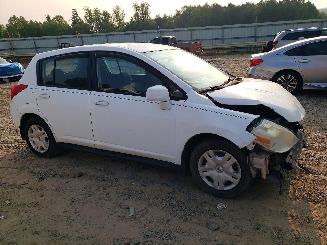 2010 Nissan Versa 1.8 S White vin: 3N1BC1CP4AL414467