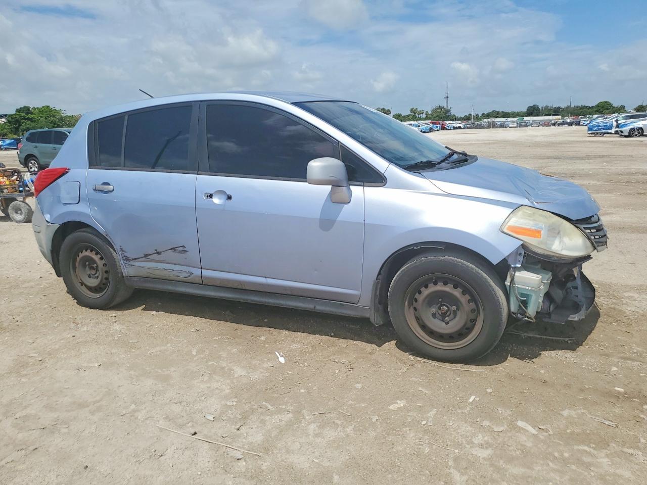 2010 Nissan Versa 1.8 S Blue vin: 3N1BC1CP4AL418115