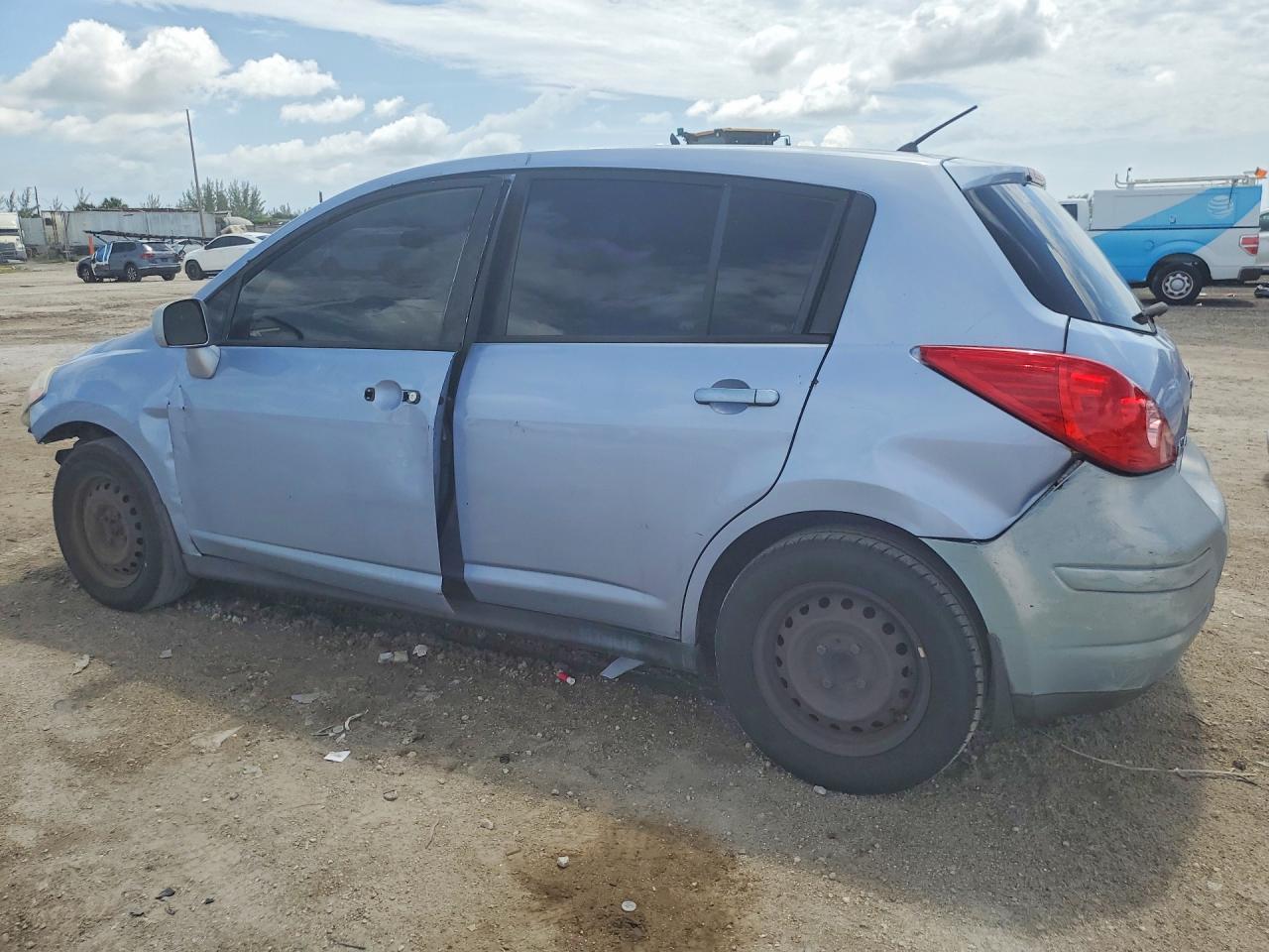2010 Nissan Versa 1.8 S Blue vin: 3N1BC1CP4AL418115