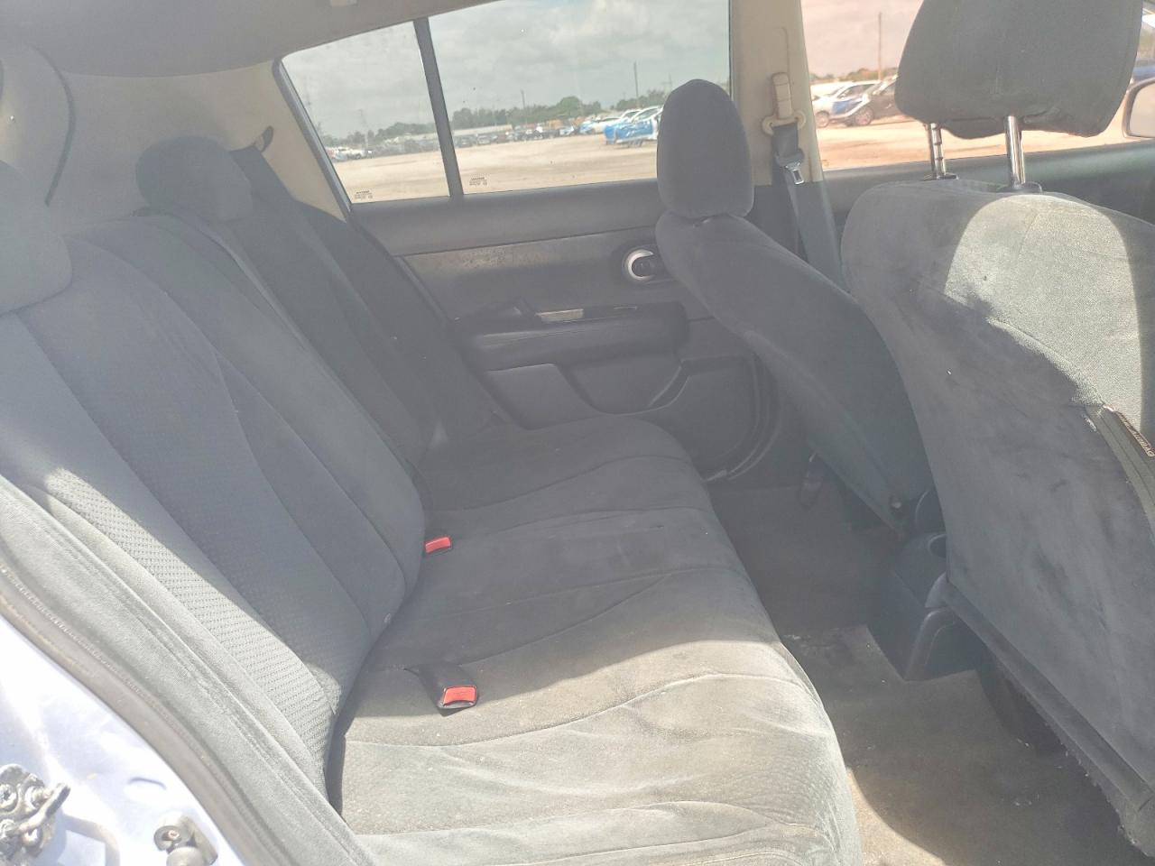 2010 Nissan Versa 1.8 S Blue vin: 3N1BC1CP4AL418115