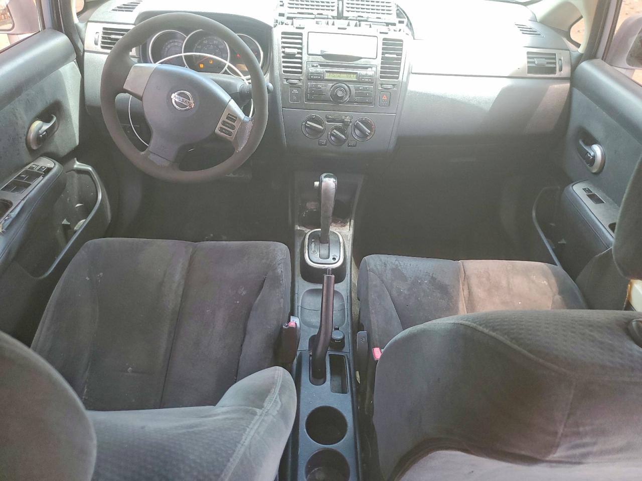 2010 Nissan Versa 1.8 S Blue vin: 3N1BC1CP4AL418115