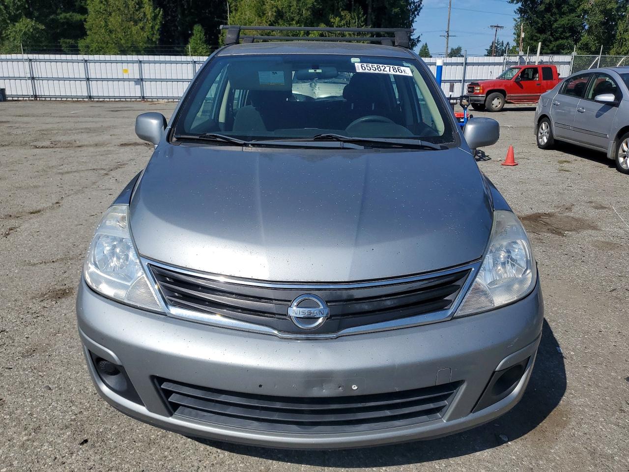 2010 Nissan Versa 1.8 S Silver vin: 3N1BC1CP4AL462115