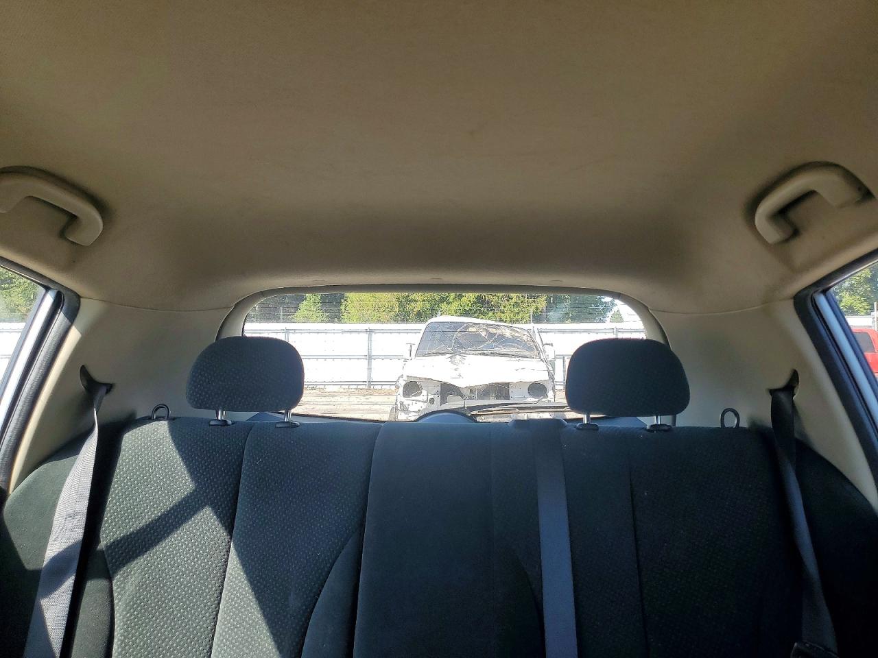 2010 Nissan Versa 1.8 S Silver vin: 3N1BC1CP4AL462115