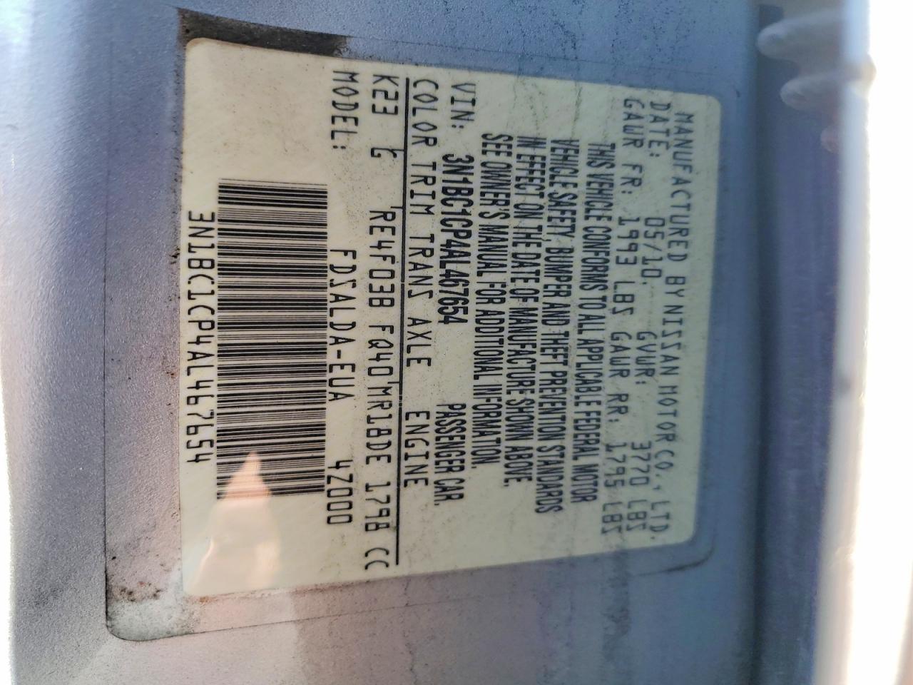 2010 Nissan Versa 1.8 S Silver vin: 3N1BC1CP4AL467654