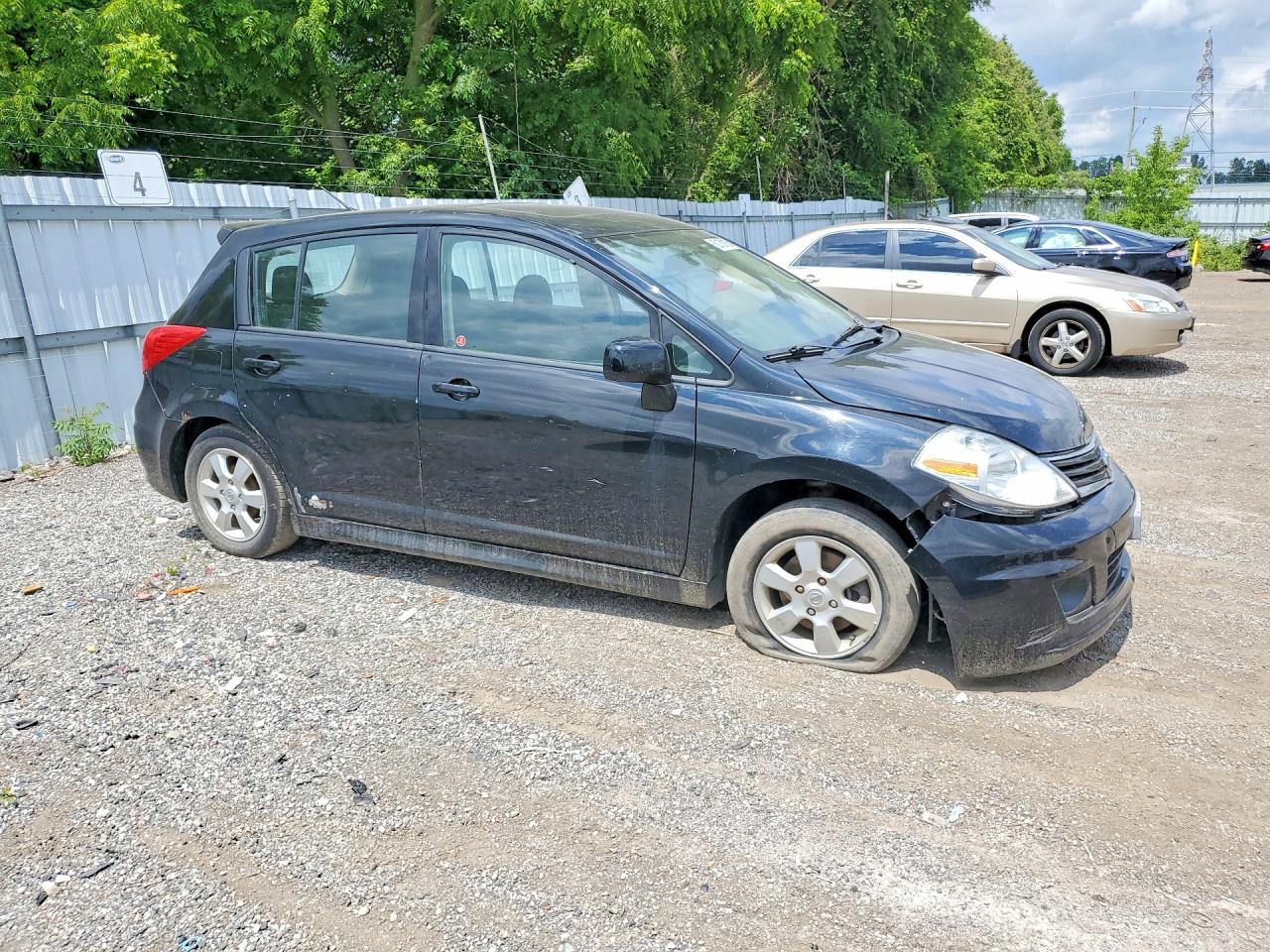 2011 Nissan Versa 1.8 S Черный vin: 3N1BC1CP4BL406662