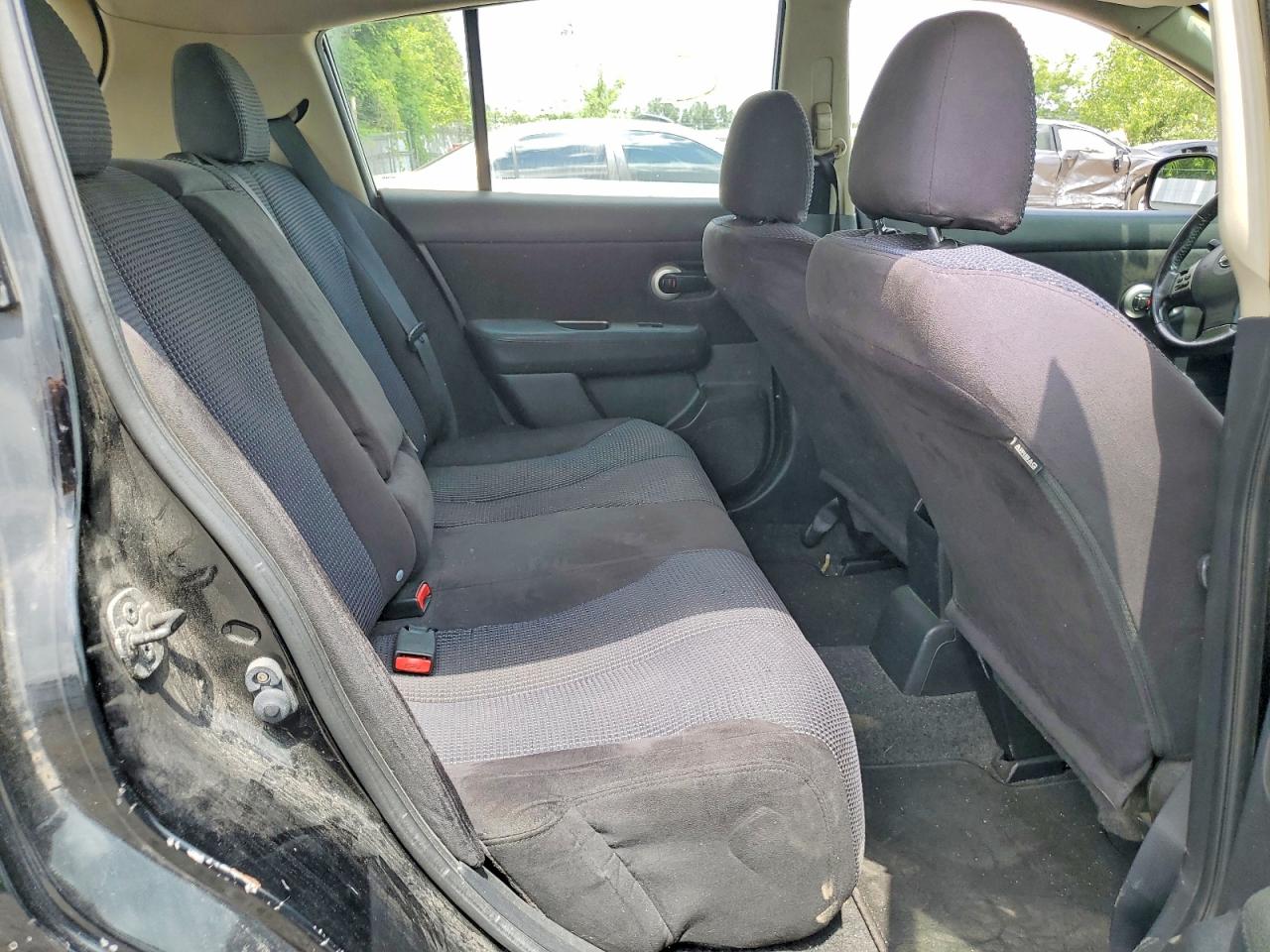 2011 Nissan Versa 1.8 S Черный vin: 3N1BC1CP4BL406662